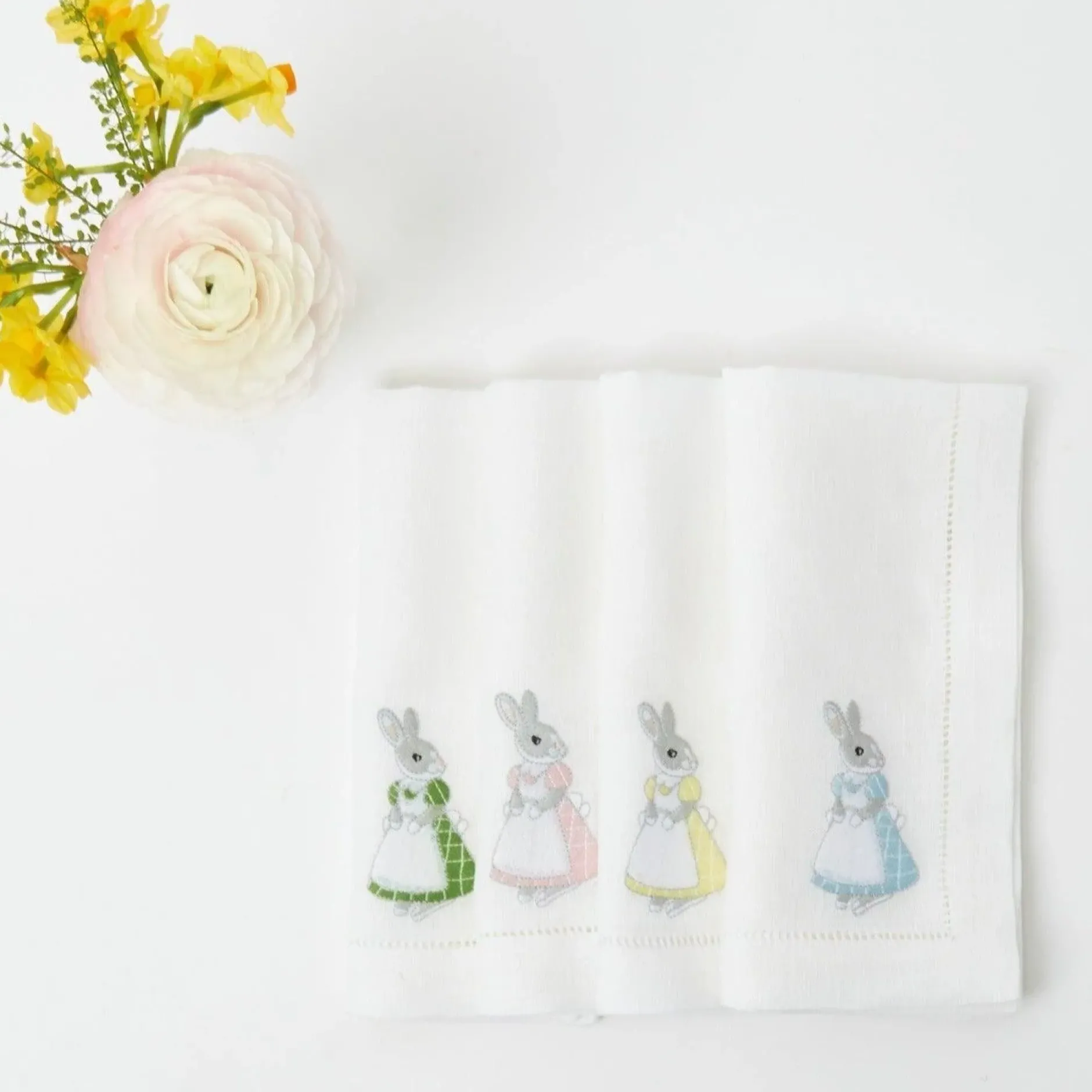 Discount Mrs. Alice Assorted White Linen Rabbit Napkins (Set Of 4)