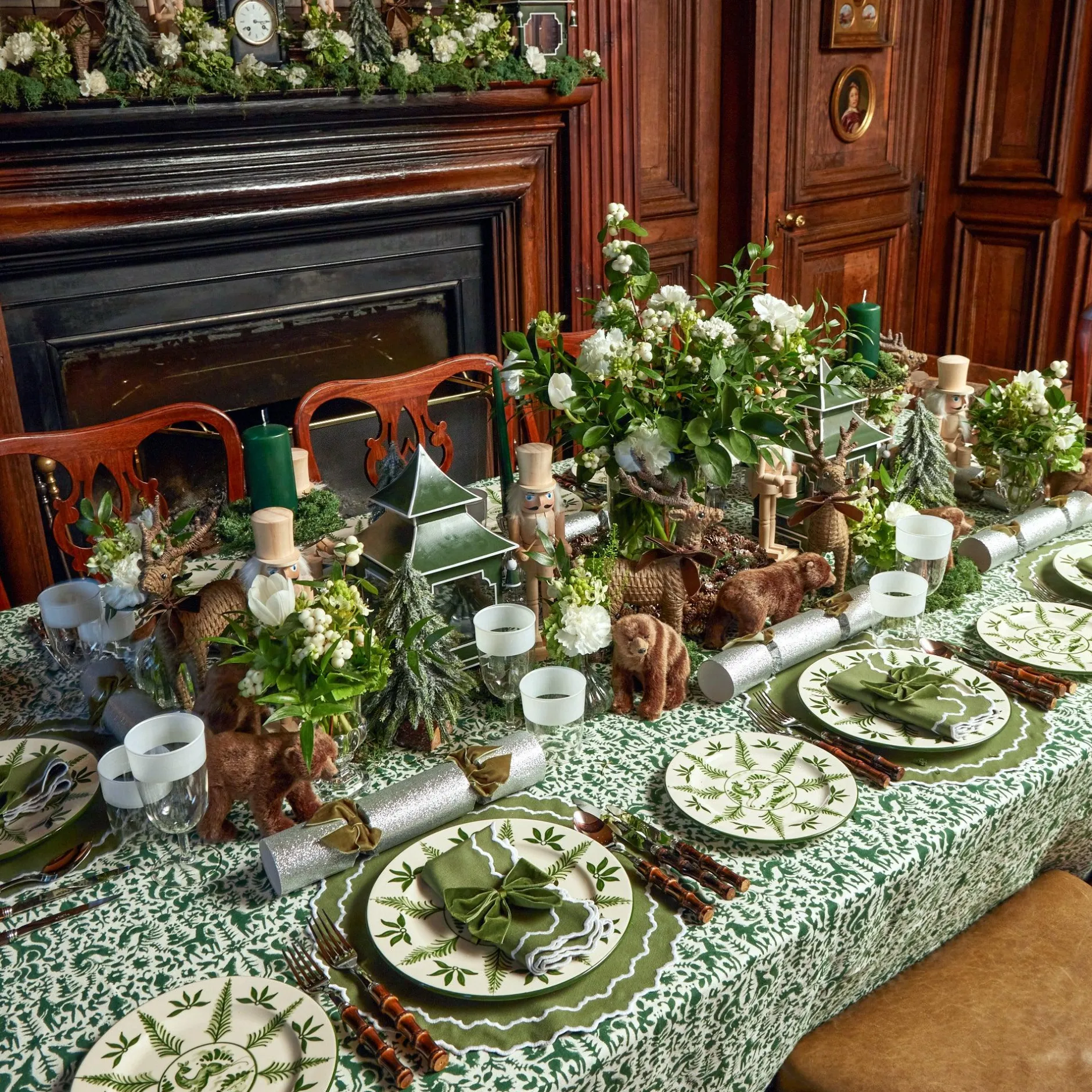 New Mrs. Alice Beatrice Forest Green Napkins (Set Of 4)