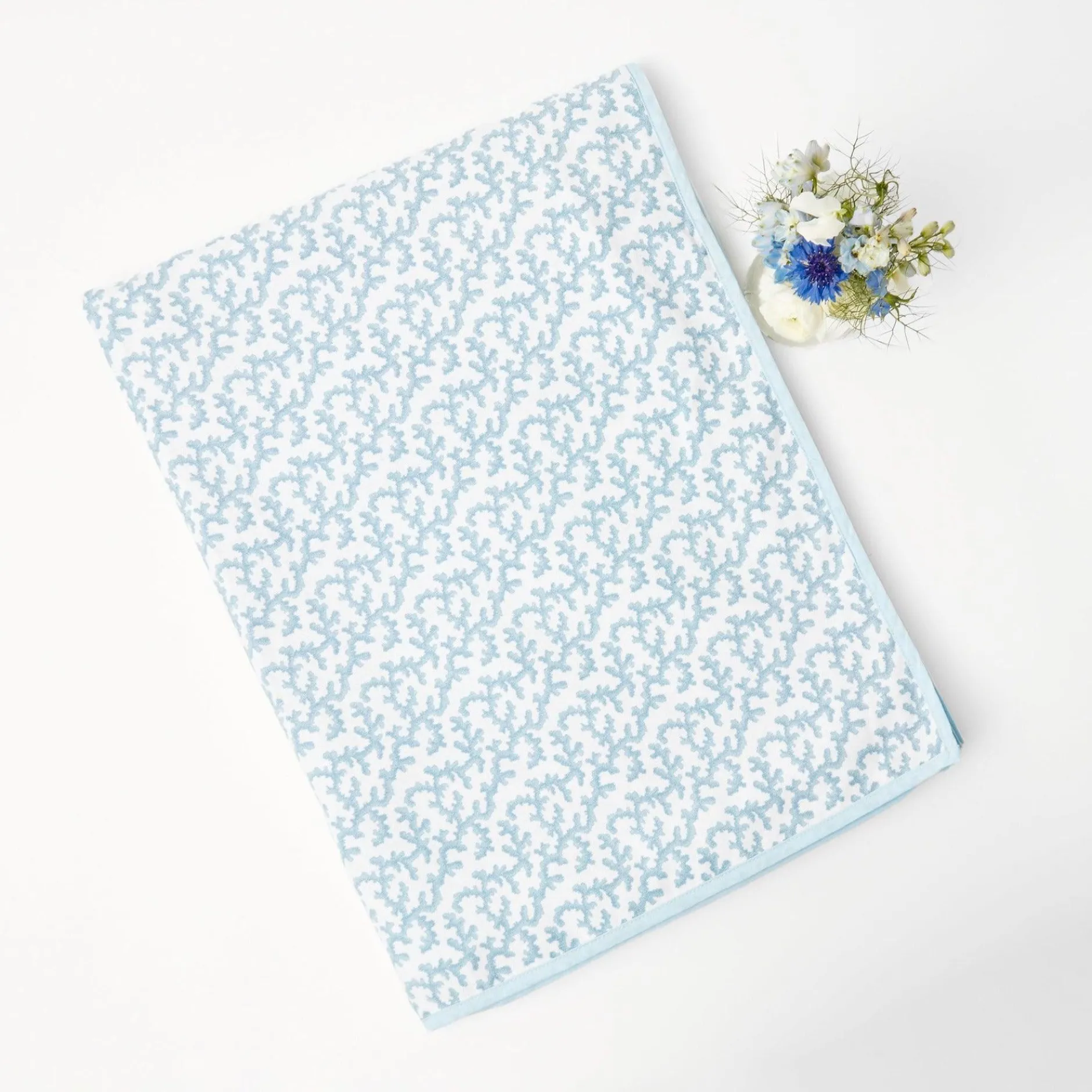 Online Mrs. Alice Blue Coral Tablecloth