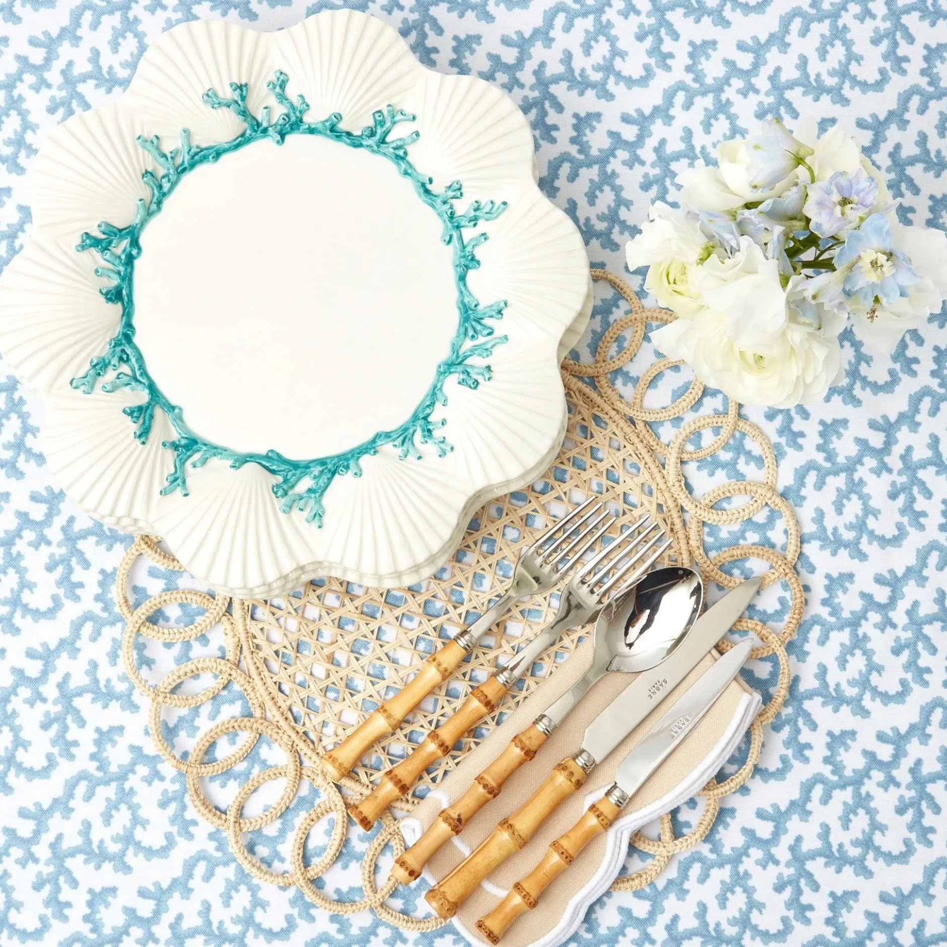 Online Mrs. Alice Blue Coral Tablecloth