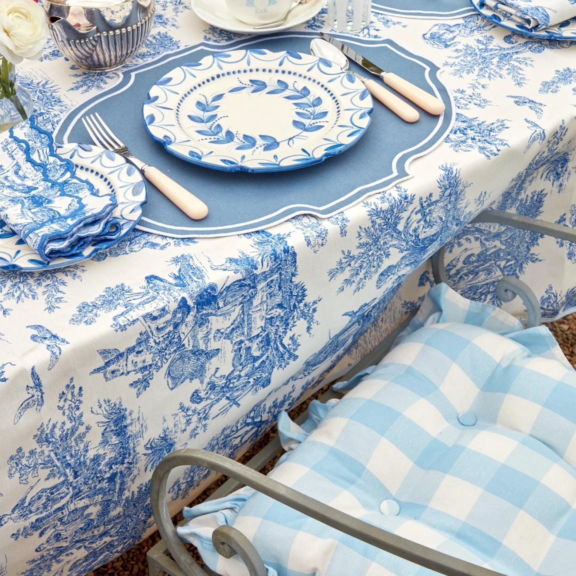Best Mrs. Alice Blue Gingham Ruffle Seat Pad Cushion