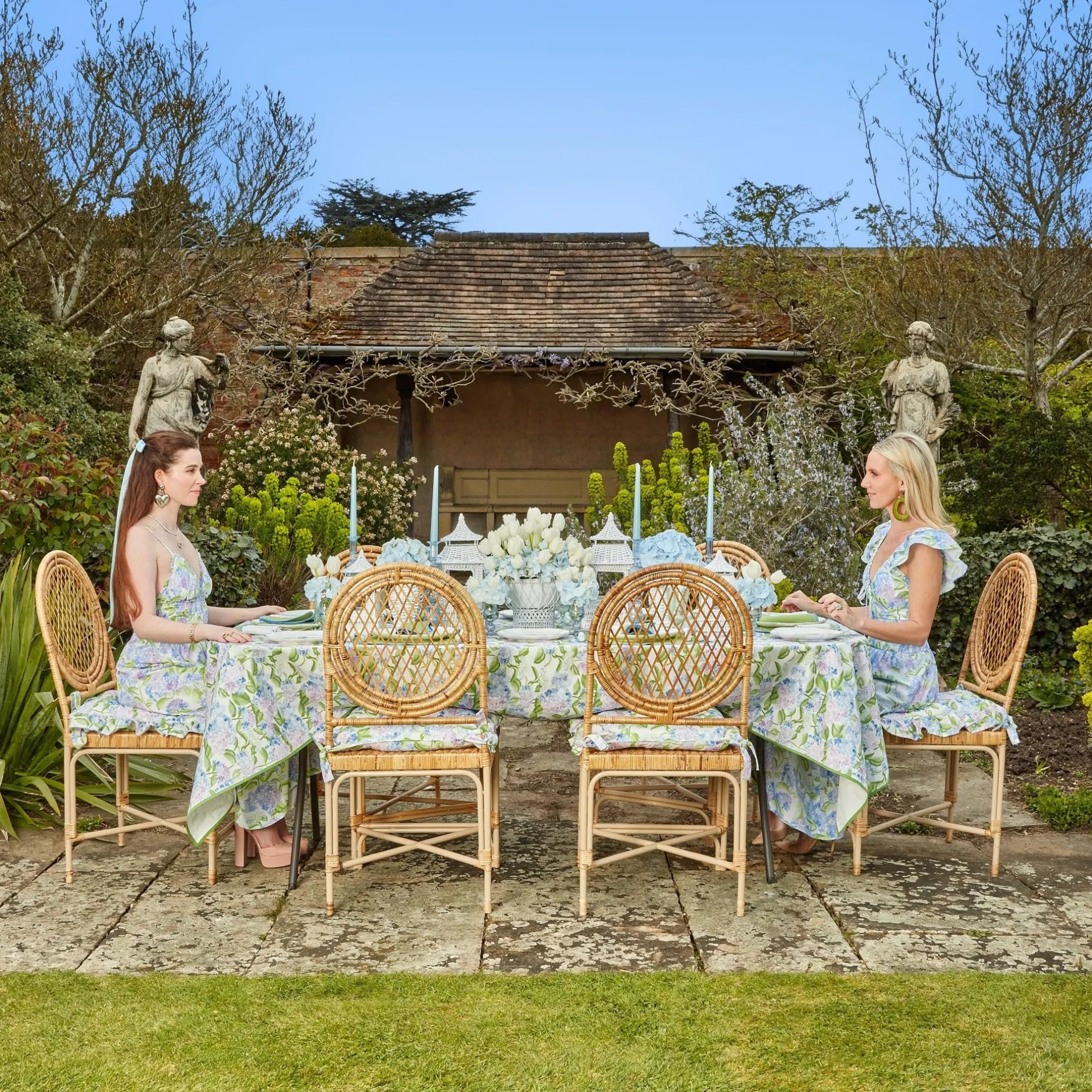 Sale Mrs. Alice Blue Hydrangea Tablecloth