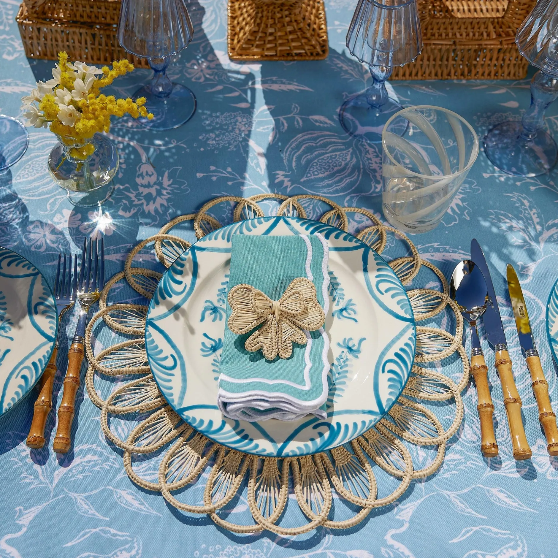Mrs. Alice Blue Melograno Dinner Plate