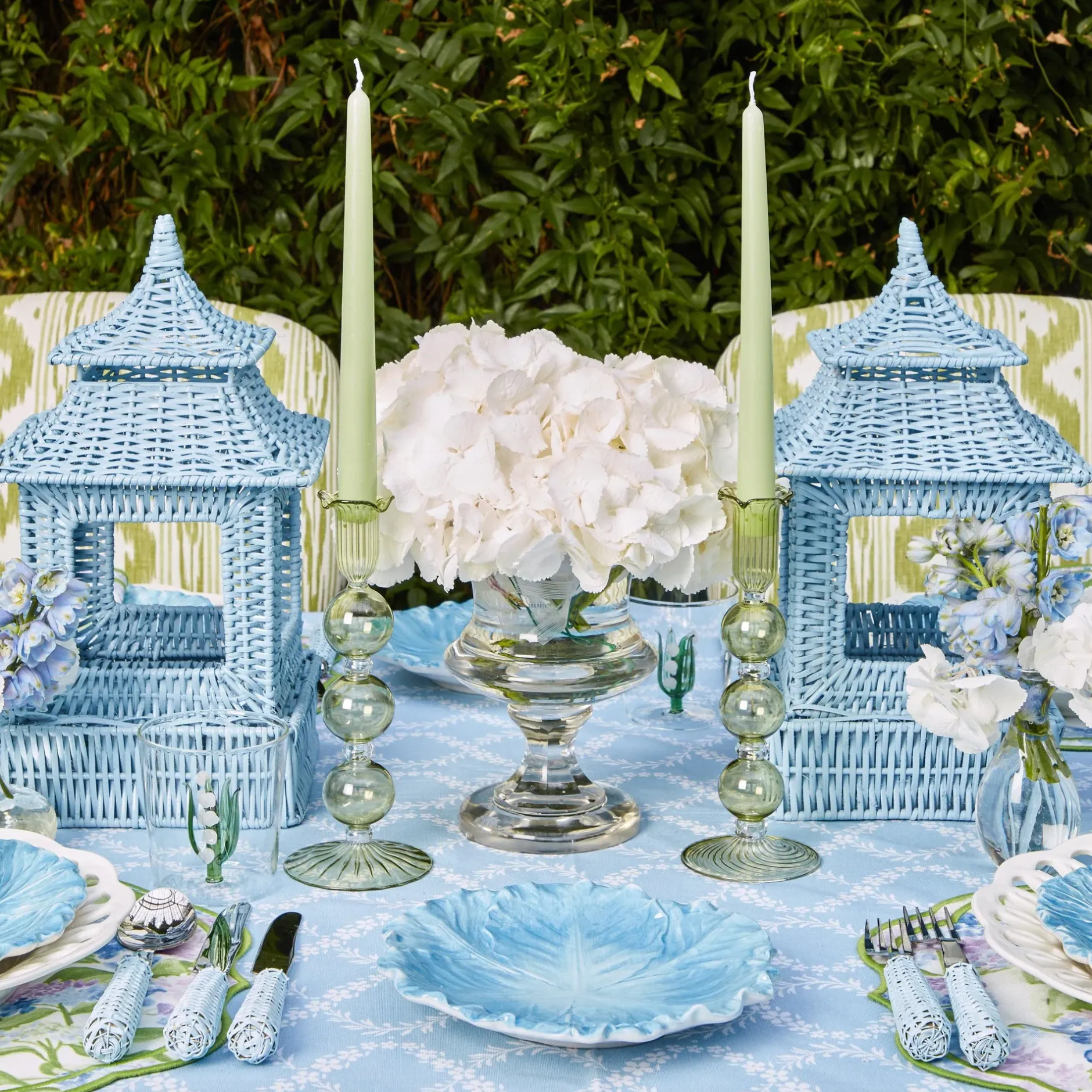 New Mrs. Alice Blue Rattan Pagoda Lantern Set