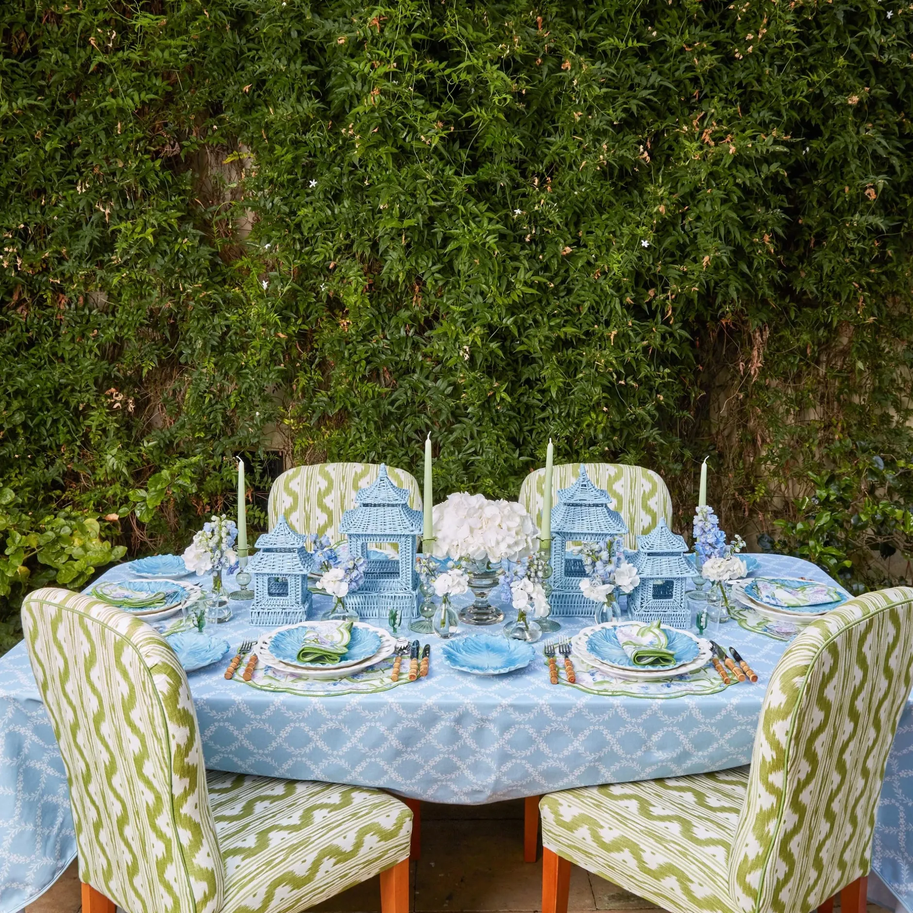 Best Mrs. Alice Blue Rattan Pagoda Lantern Set