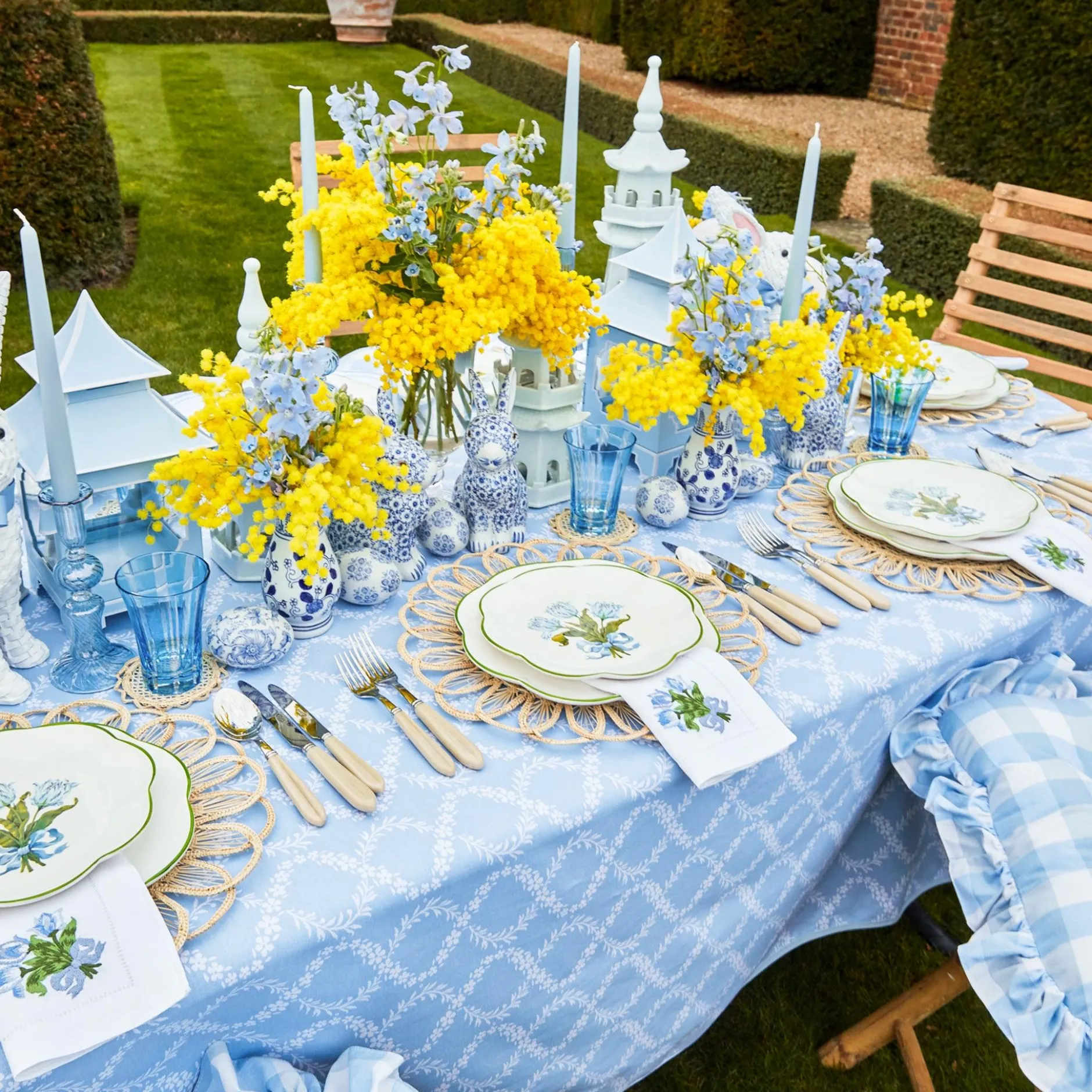 Online Mrs. Alice Blue Tulip Starter Plates (Set Of 4)
