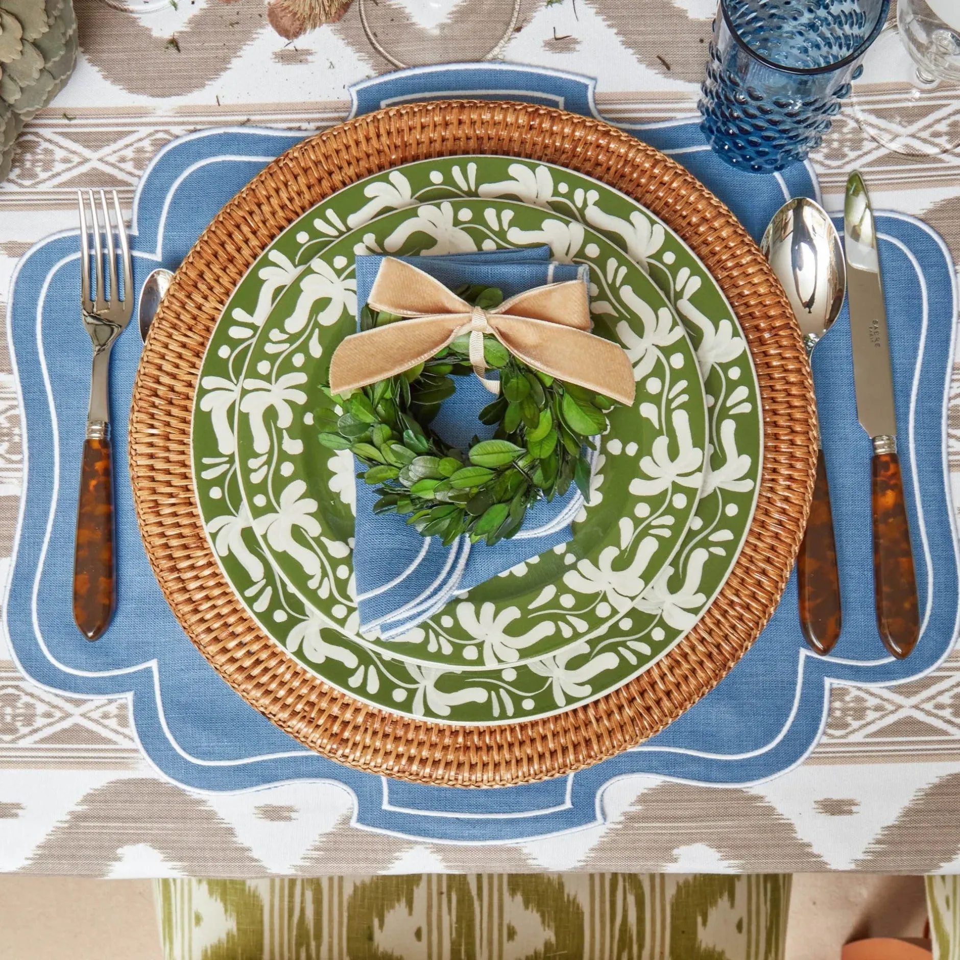 Hot Mrs. Alice Brown Rattan Charger Plates (Set Of 4)