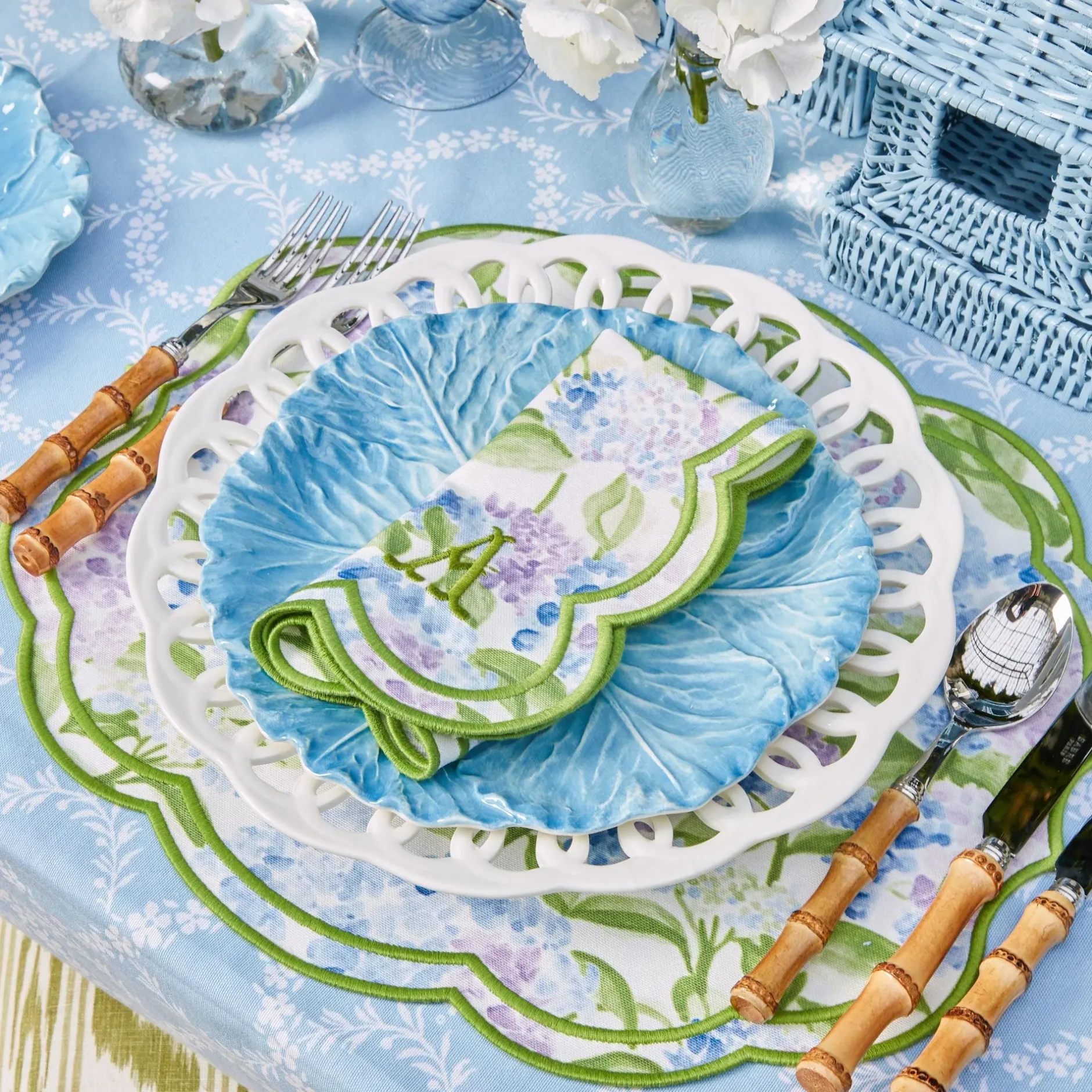 New Mrs. Alice Camilla Hydrangea Napkins (Set Of 4)