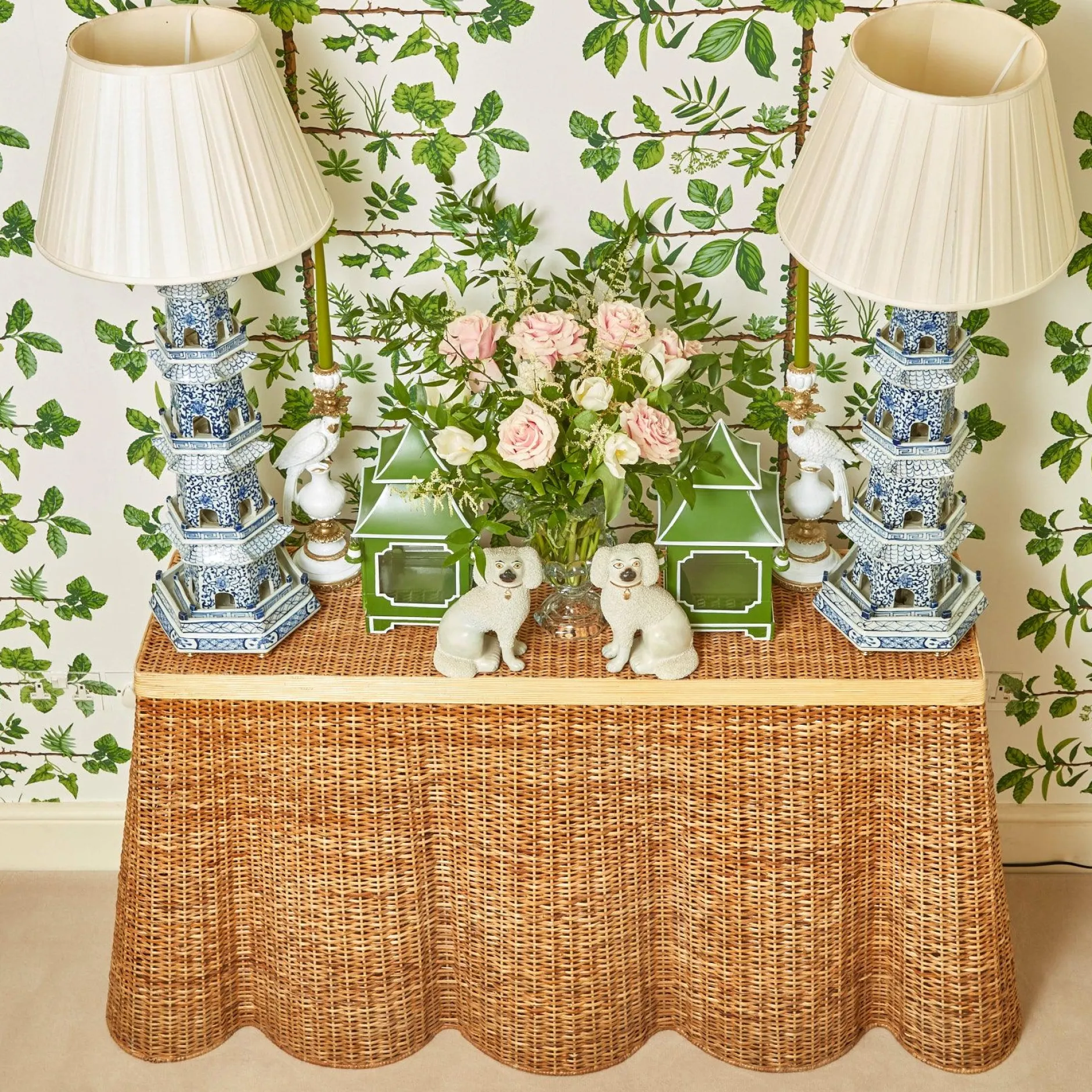 Sale Mrs. Alice Chinoiserie Pagoda Lamp