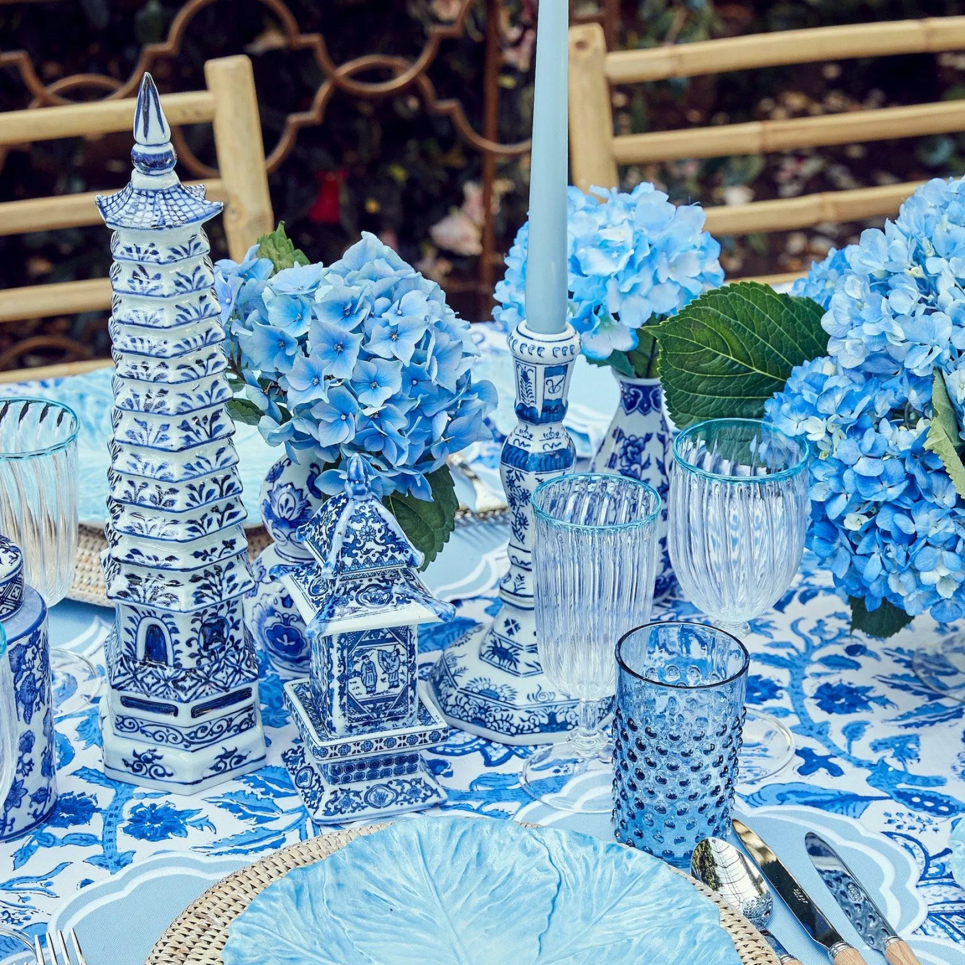 Discount Mrs. Alice Chinoiserie Porcelain Pagoda