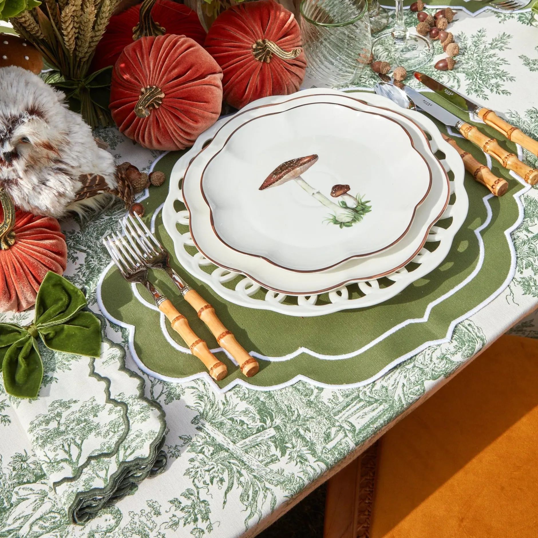 New Mrs. Alice Chloe Toile Tablecloth