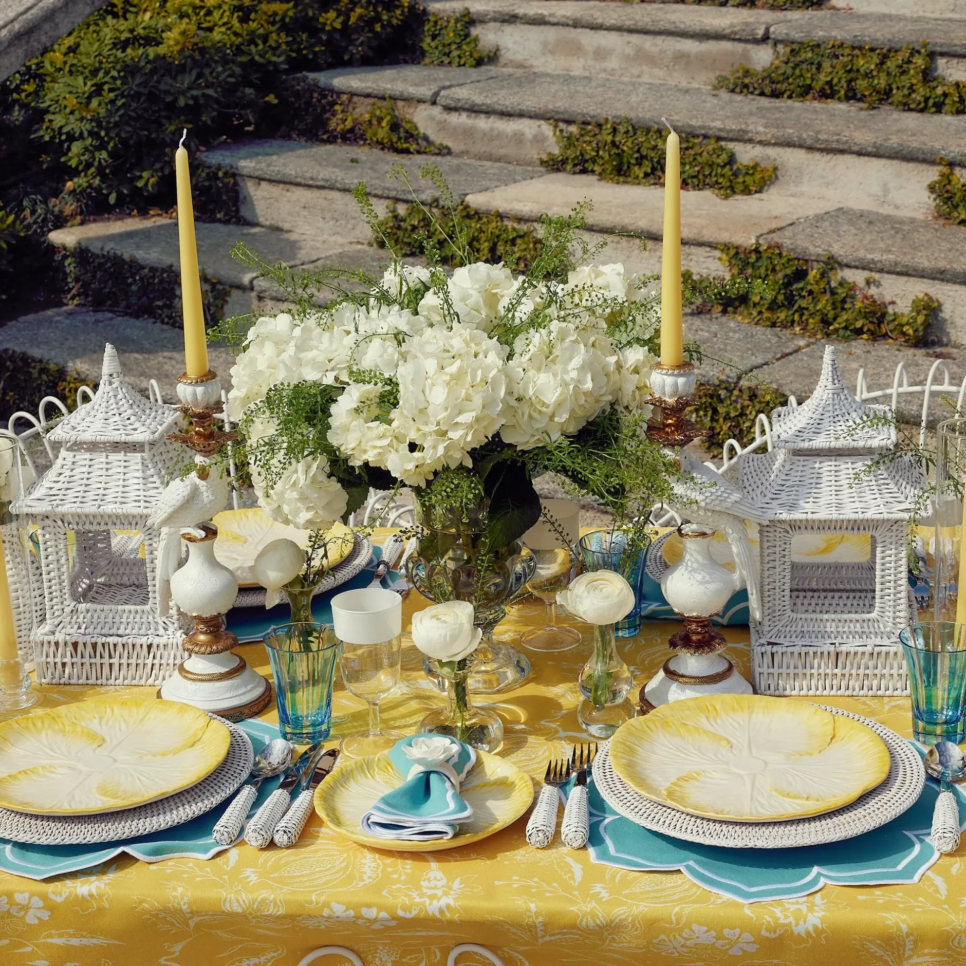 Hot Mrs. Alice Claudia Hurricane Candle Set