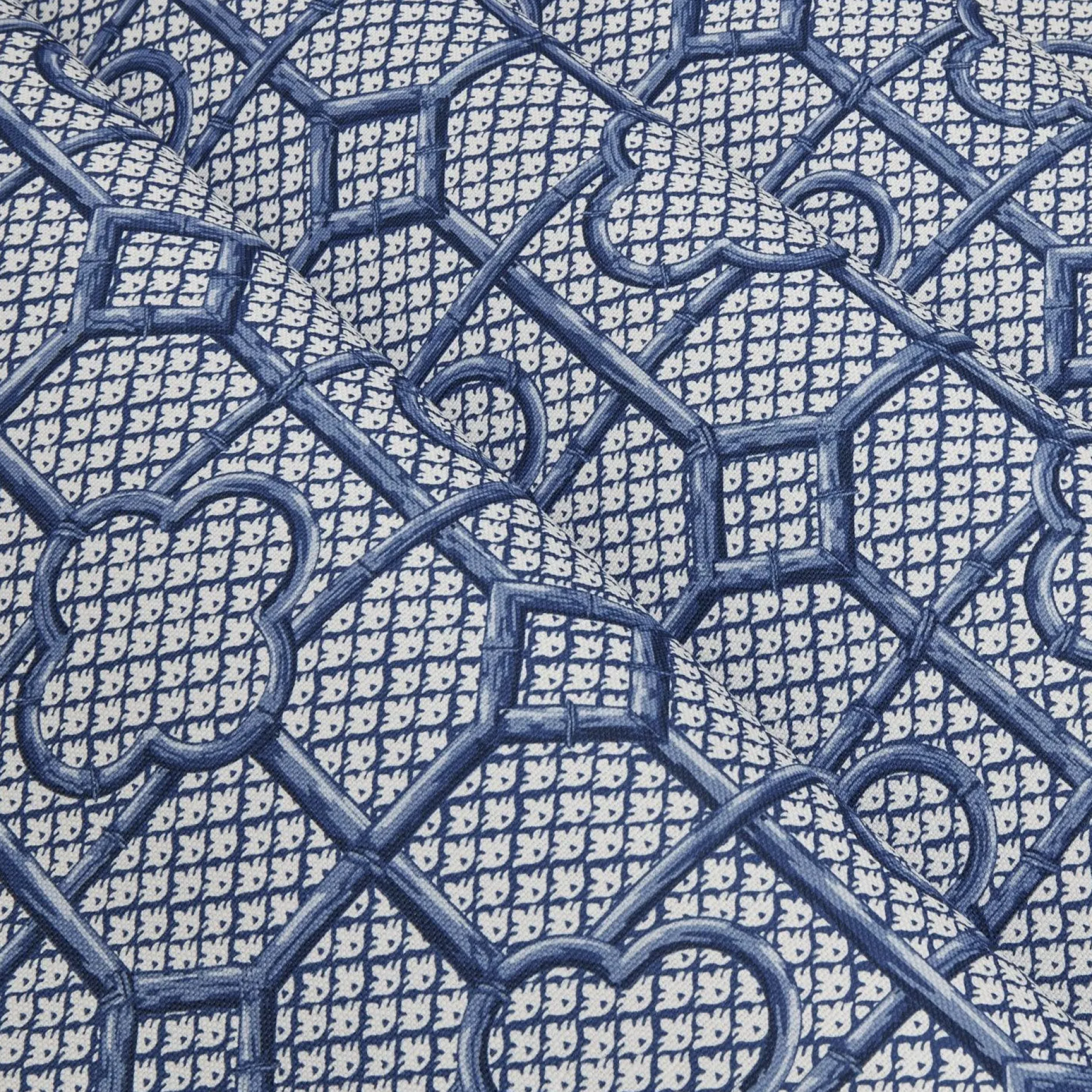Outlet Mrs. Alice Cobalt Blue Bamboo Trellis Fabric