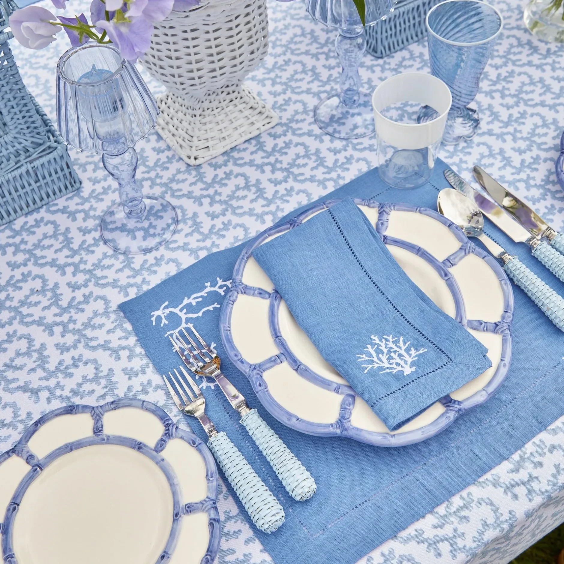 New Mrs. Alice Coral Blue Linen Napkins (Set Of 4)