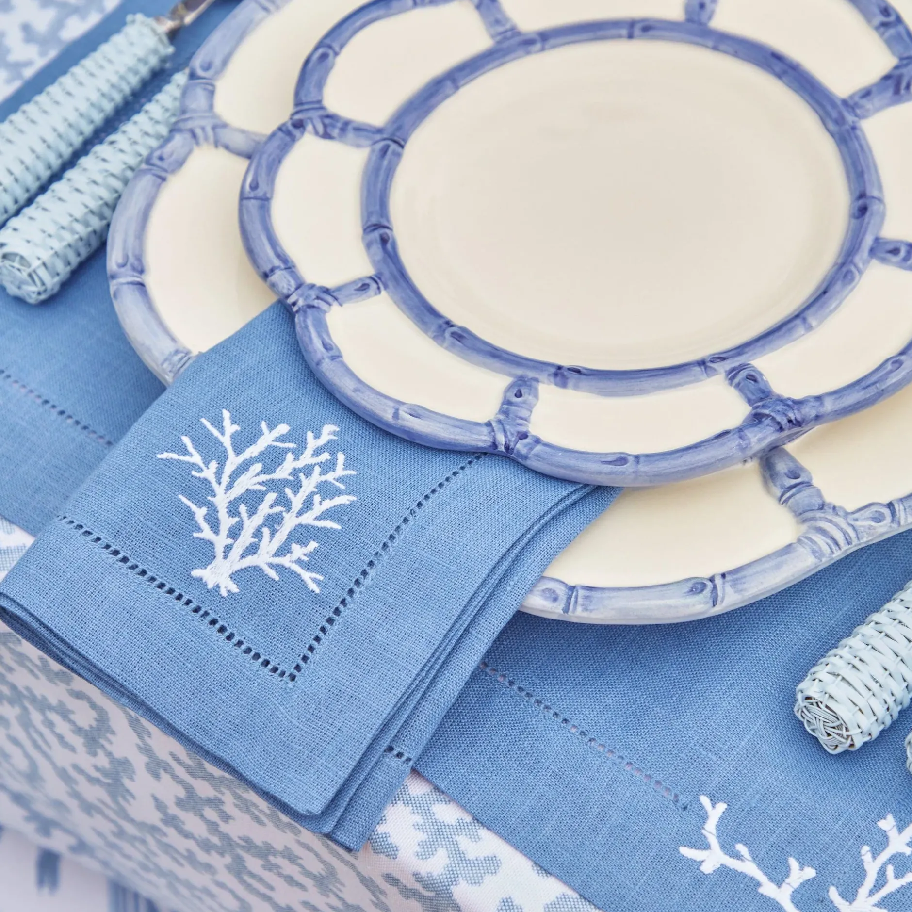 Discount Mrs. Alice Coral Blue Linen Placemats (Set Of 4)