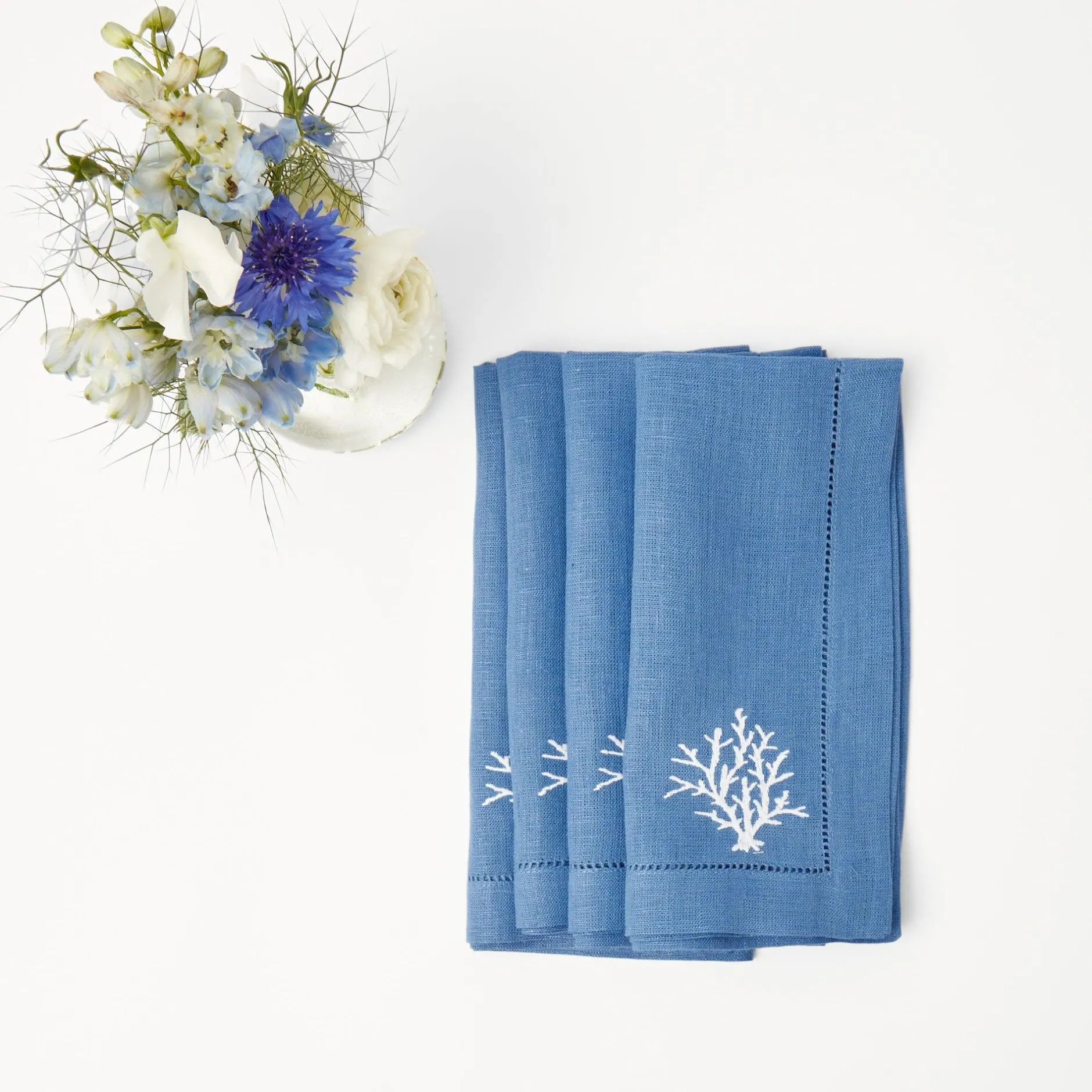 Hot Mrs. Alice Coral Blue Linen Placemats & Napkins (Set Of 4)