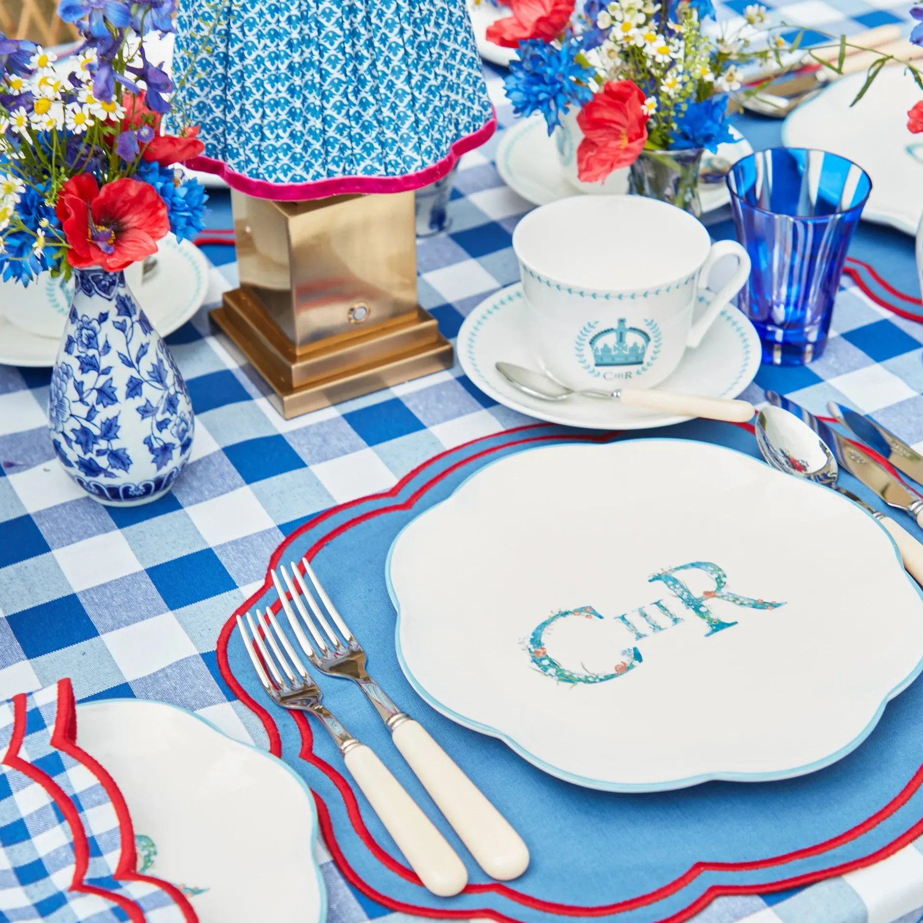 Best Mrs. Alice Coronation Breakfast Cup & Saucer
