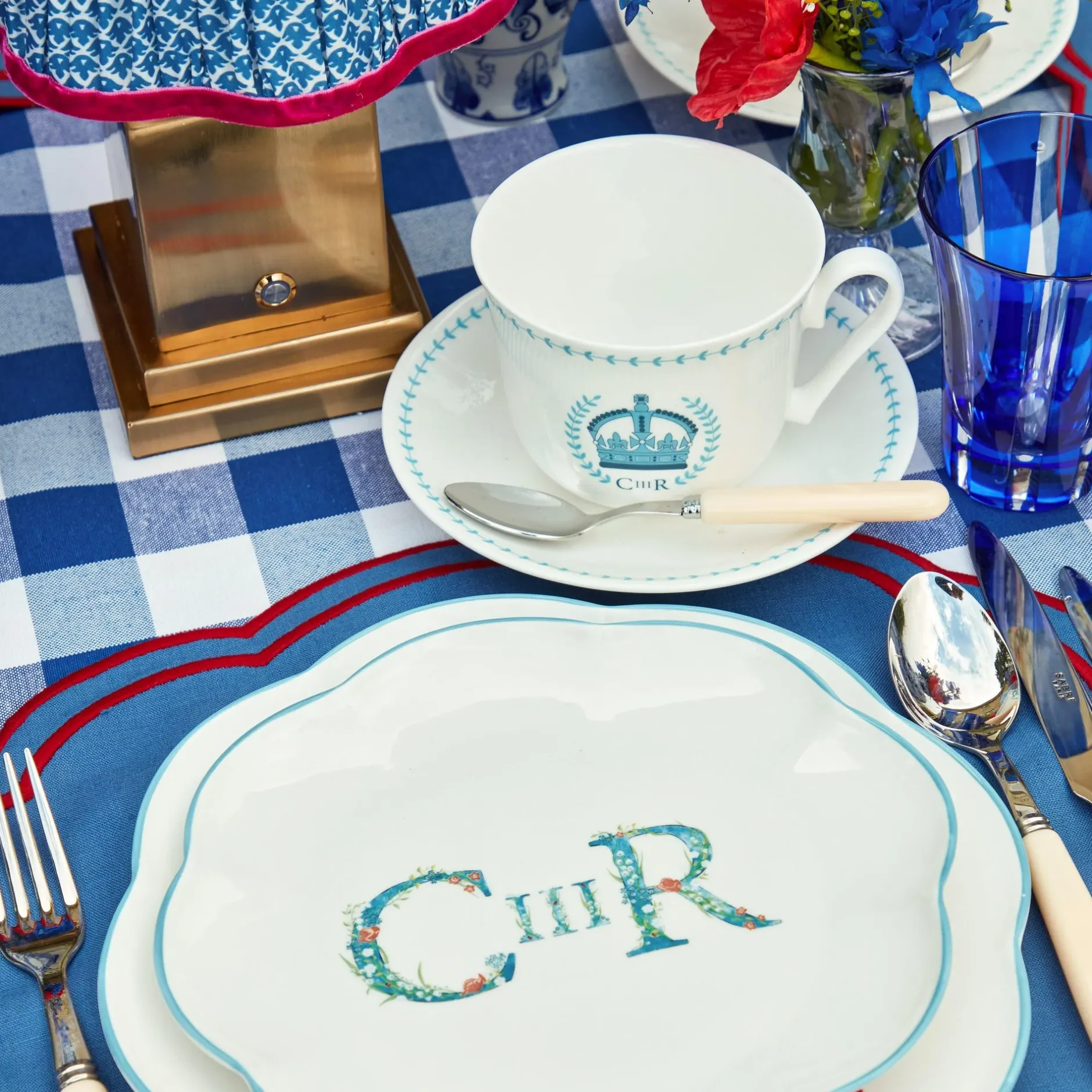 Outlet Mrs. Alice Coronation Breakfast Cup & Saucer (Set Of 4)