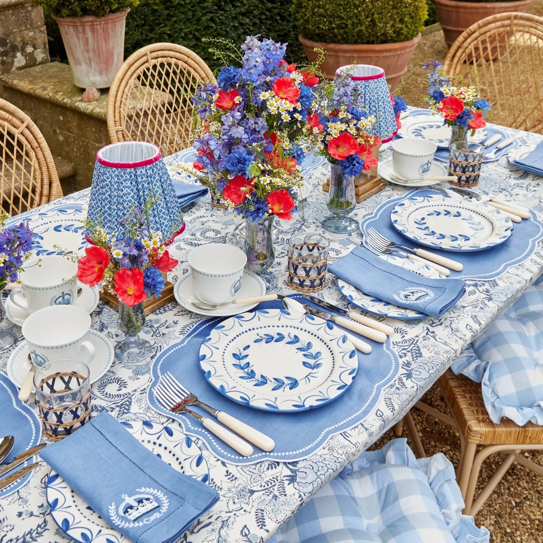 Clearance Mrs. Alice Elizabeth Garland Dinner & Starter Plates (Set Of 8)