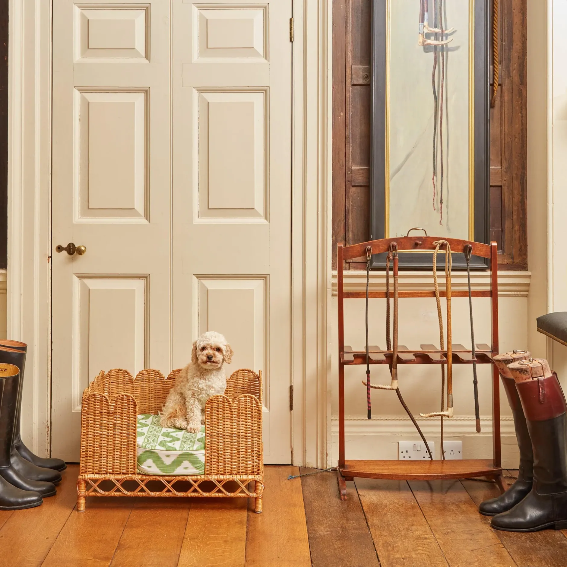 New Mrs. Alice Ethel Dog Bed