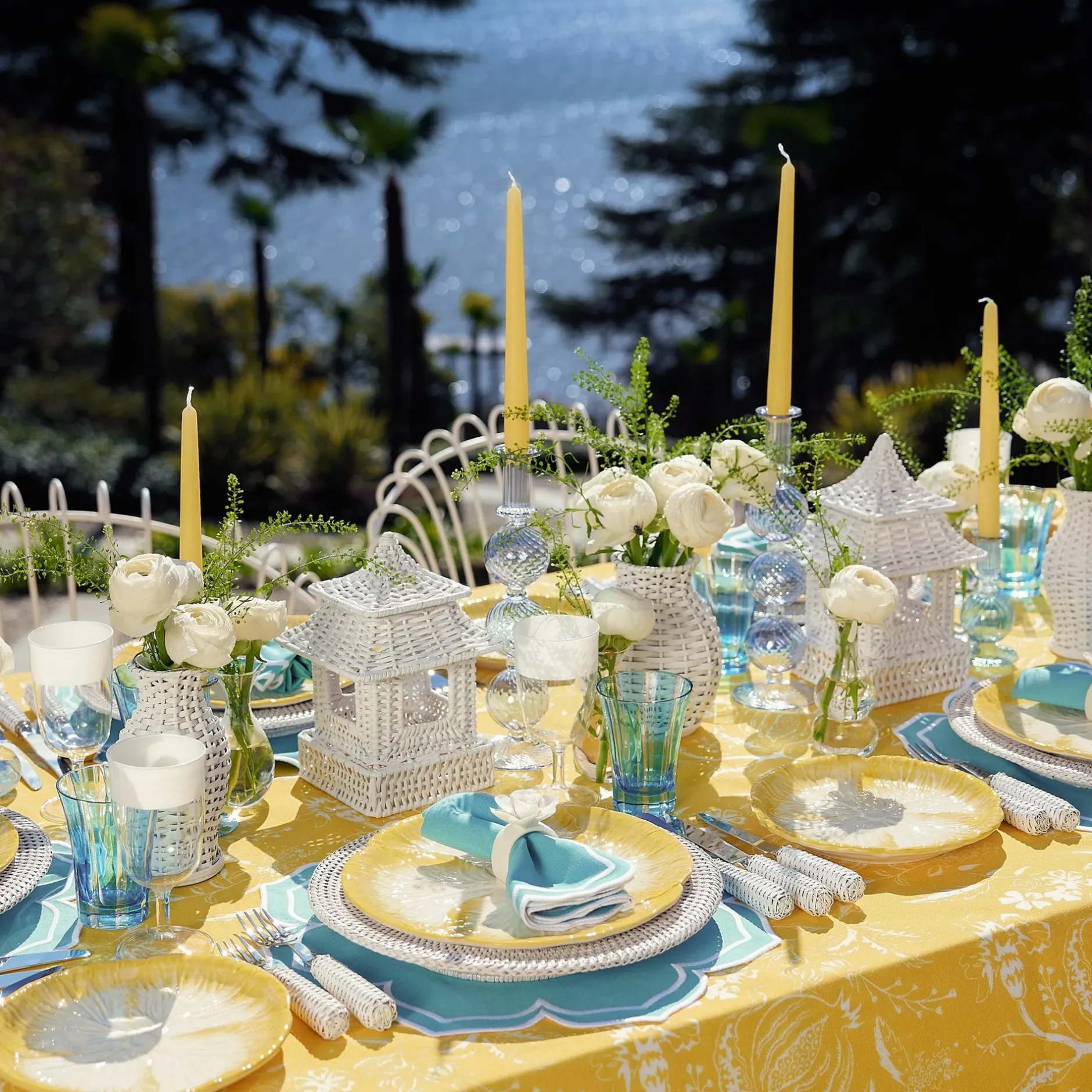 New Mrs. Alice Fleur Turquoise Placemats (Set Of 4)
