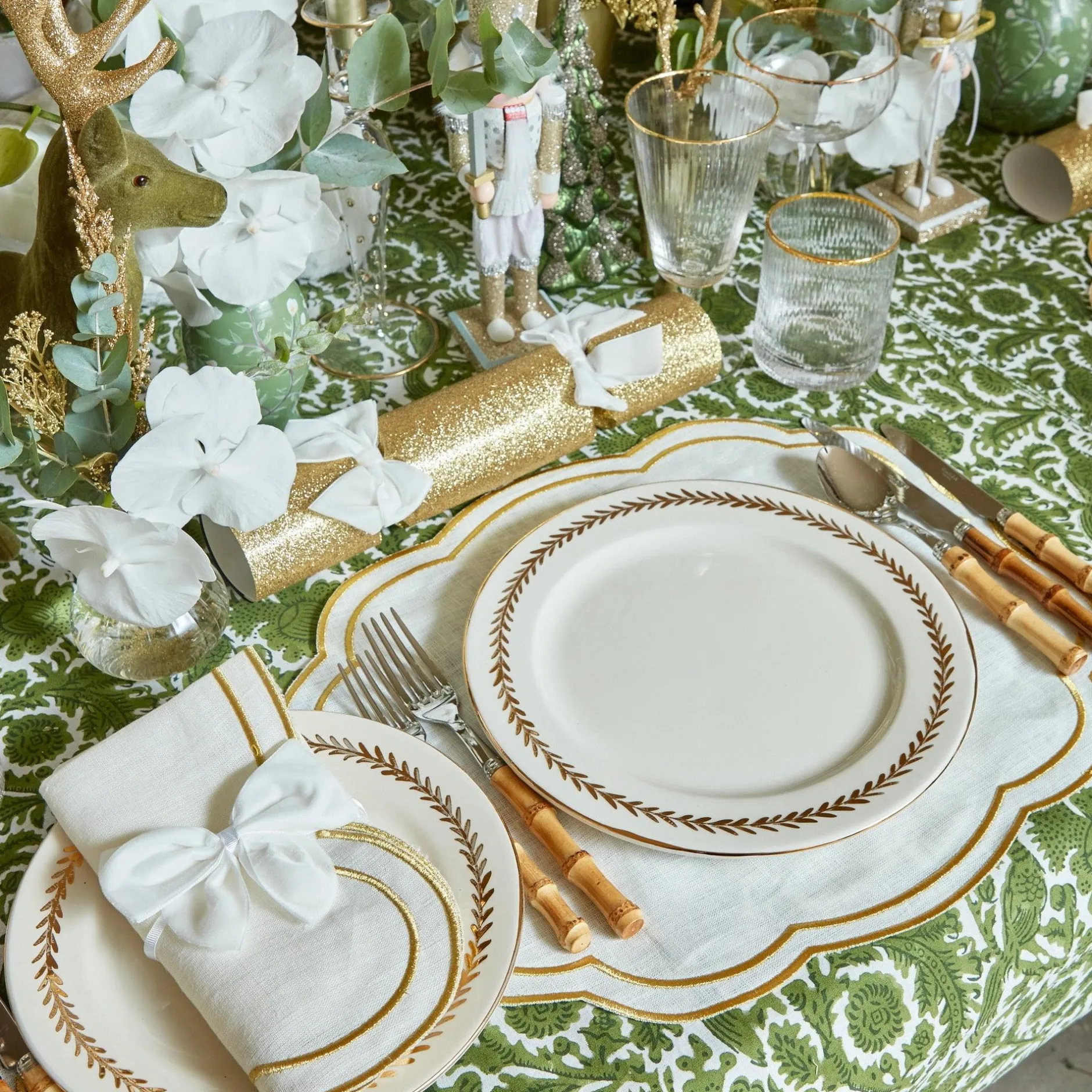 Mrs. Alice Gold Garland Starter Plates (Set Of 4)