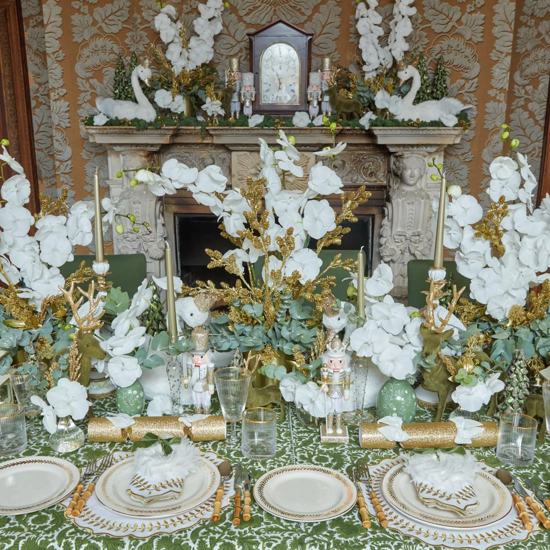 Hot Mrs. Alice Gold Garland Starter Plates (Set Of 4)