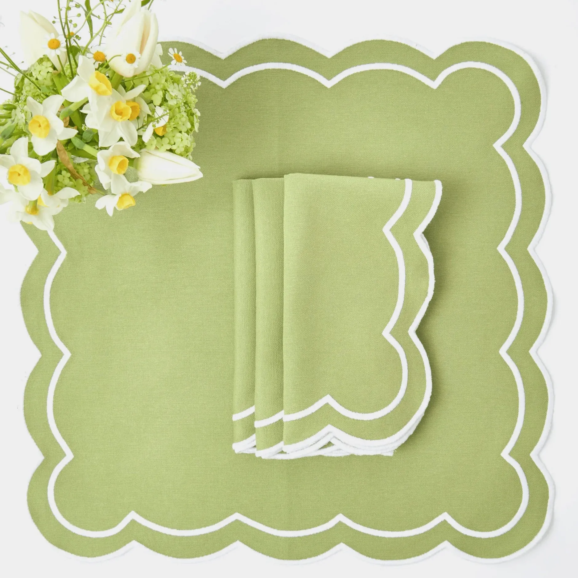 Clearance Mrs. Alice Green Applique Napkins (Set Of 4)