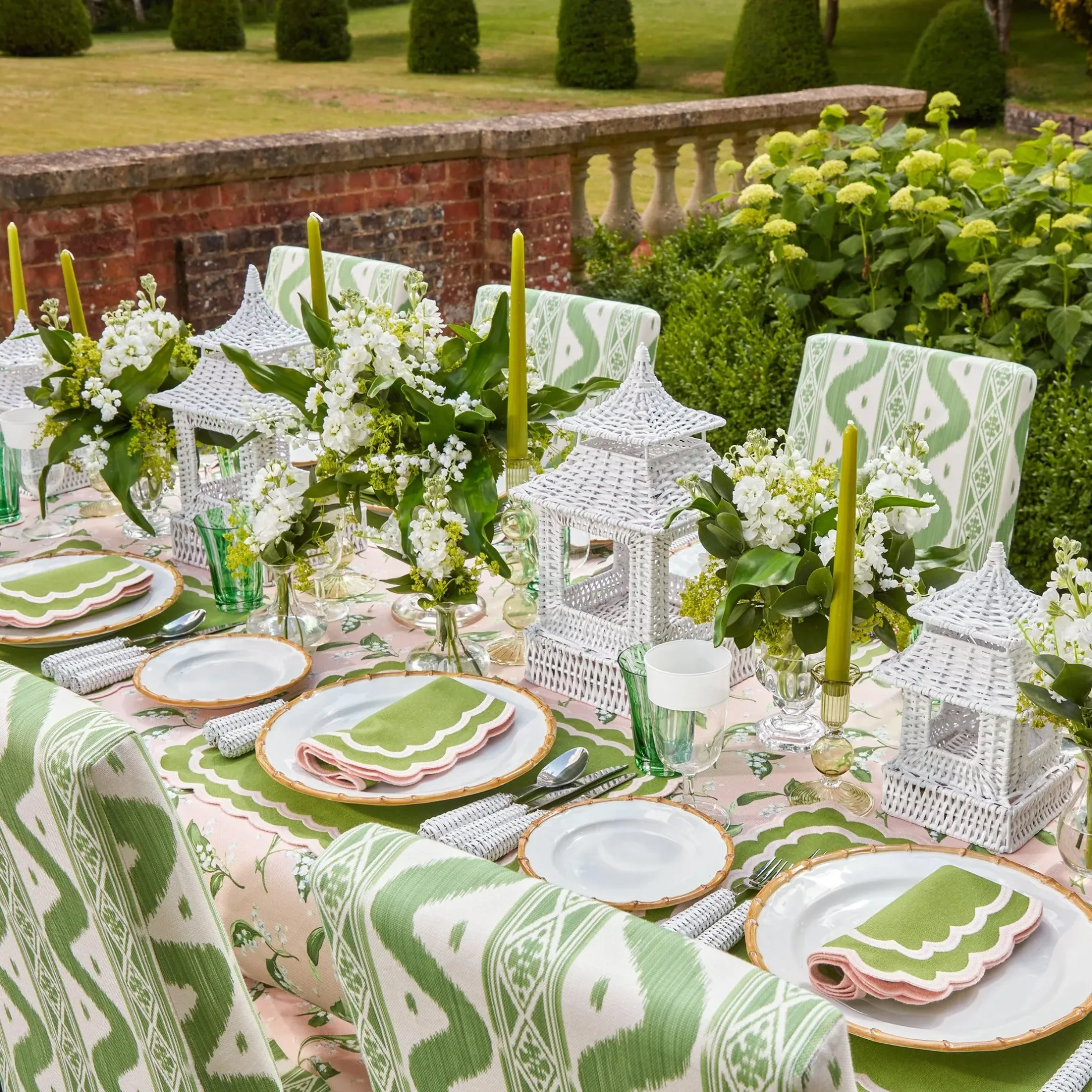 Online Mrs. Alice Isla Green & Pink Placemats & Napkins (Set Of 4)