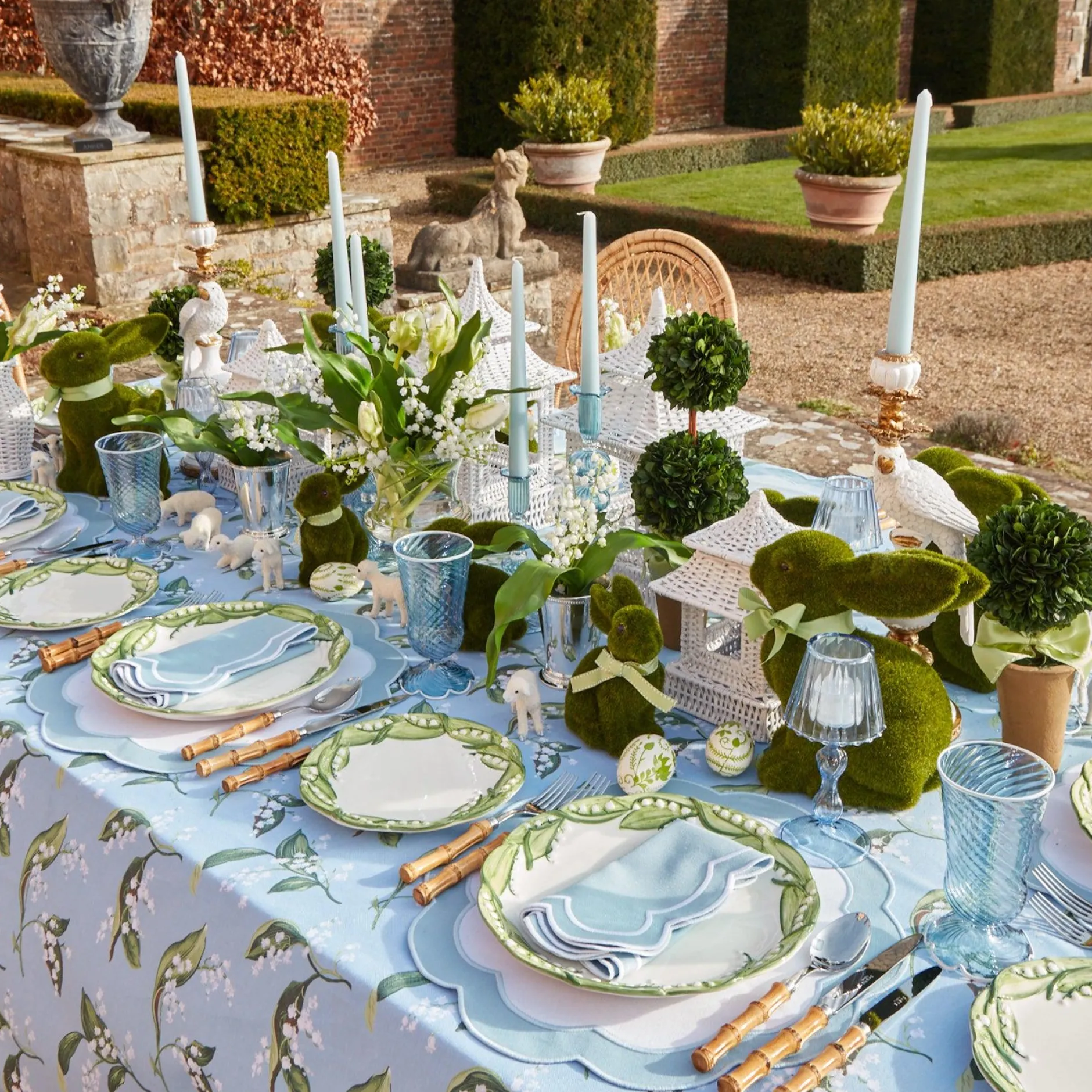 Mrs. Alice Lily Of The Valley Linen Set