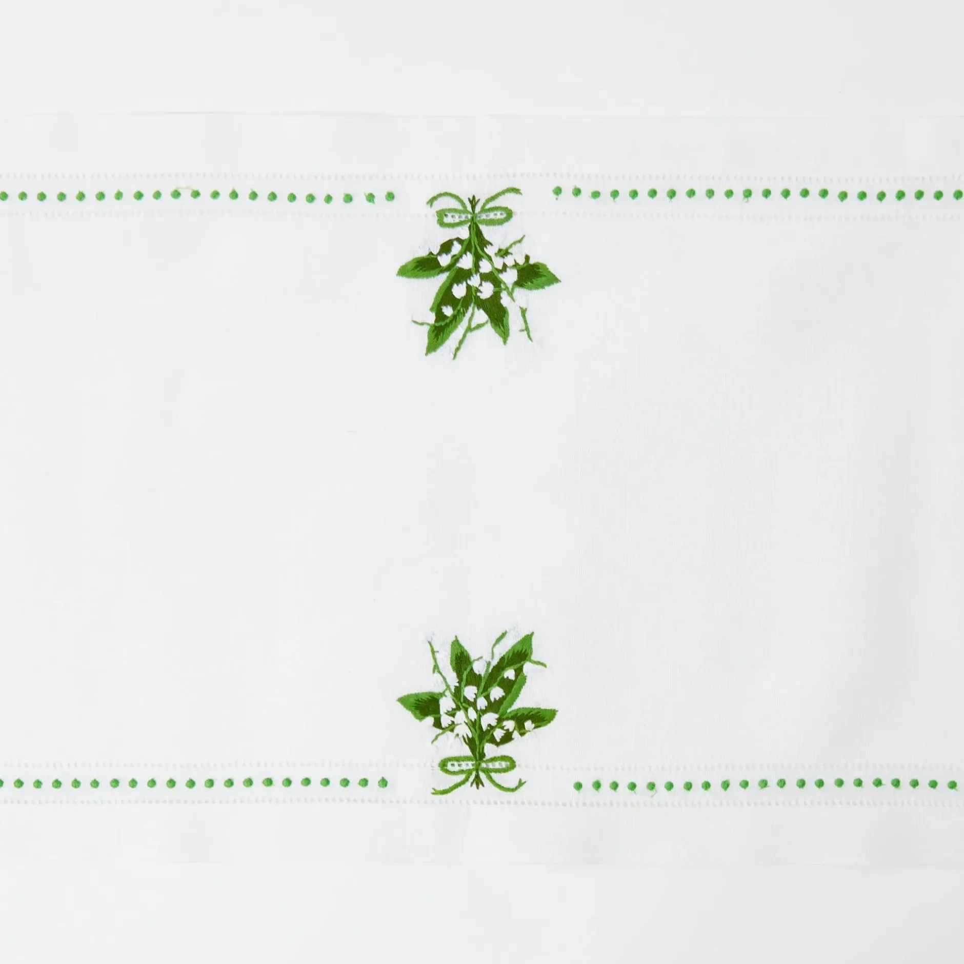 Sale Mrs. Alice Lily Of The Valley Table Runner