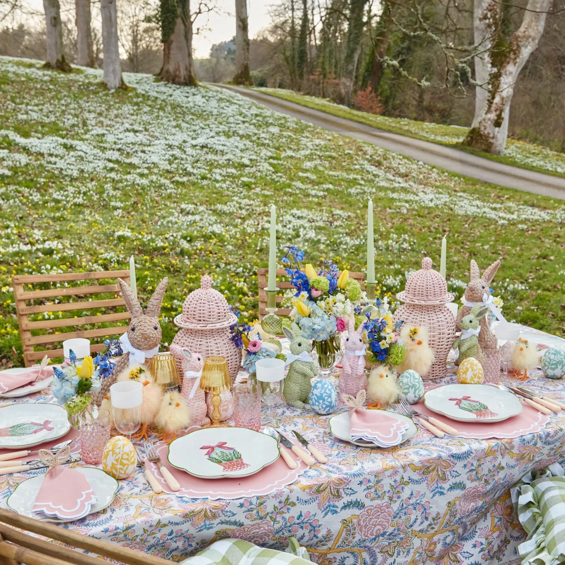 Online Mrs. Alice Lola Tablecloth