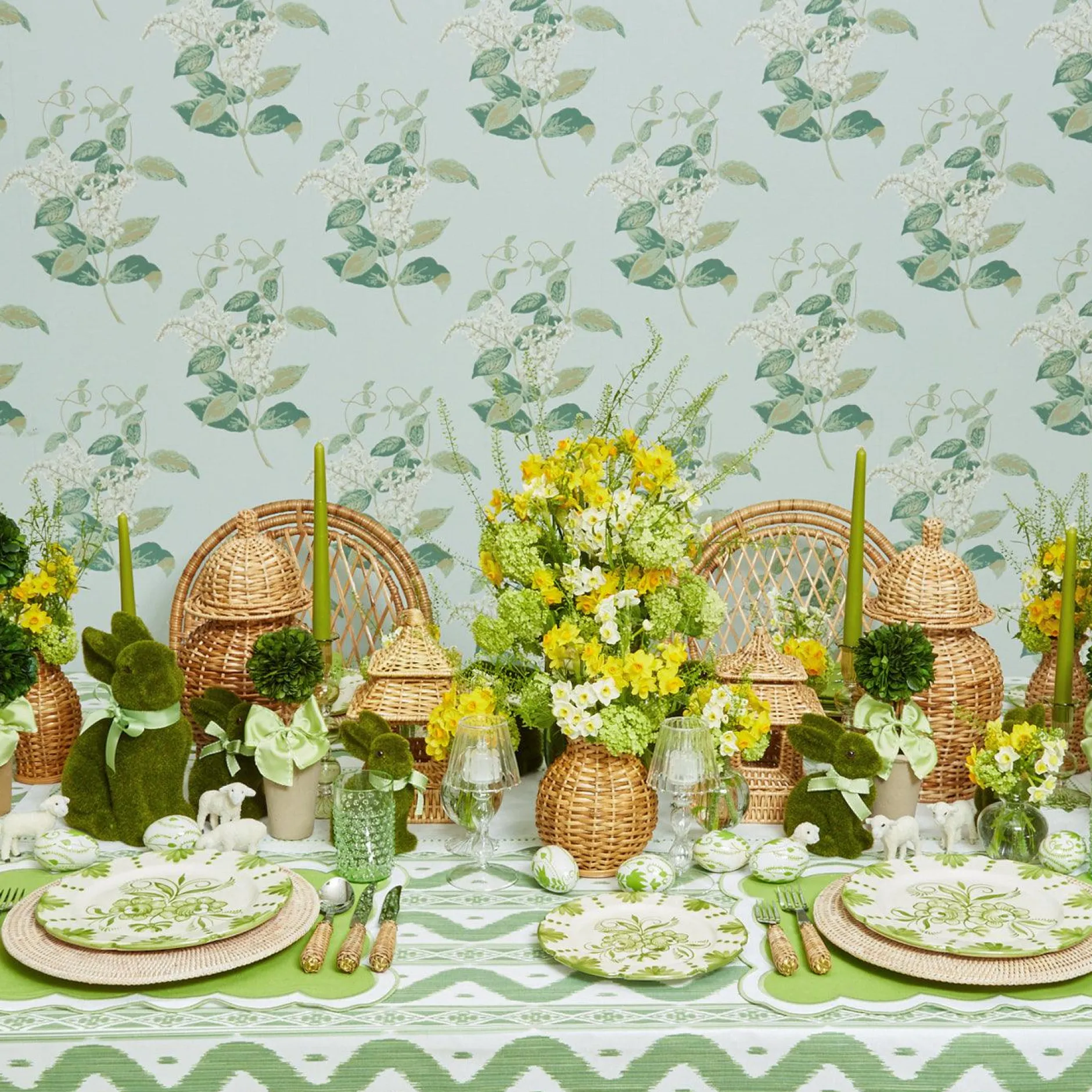 Hot Mrs. Alice Natural Rattan Decoration Set