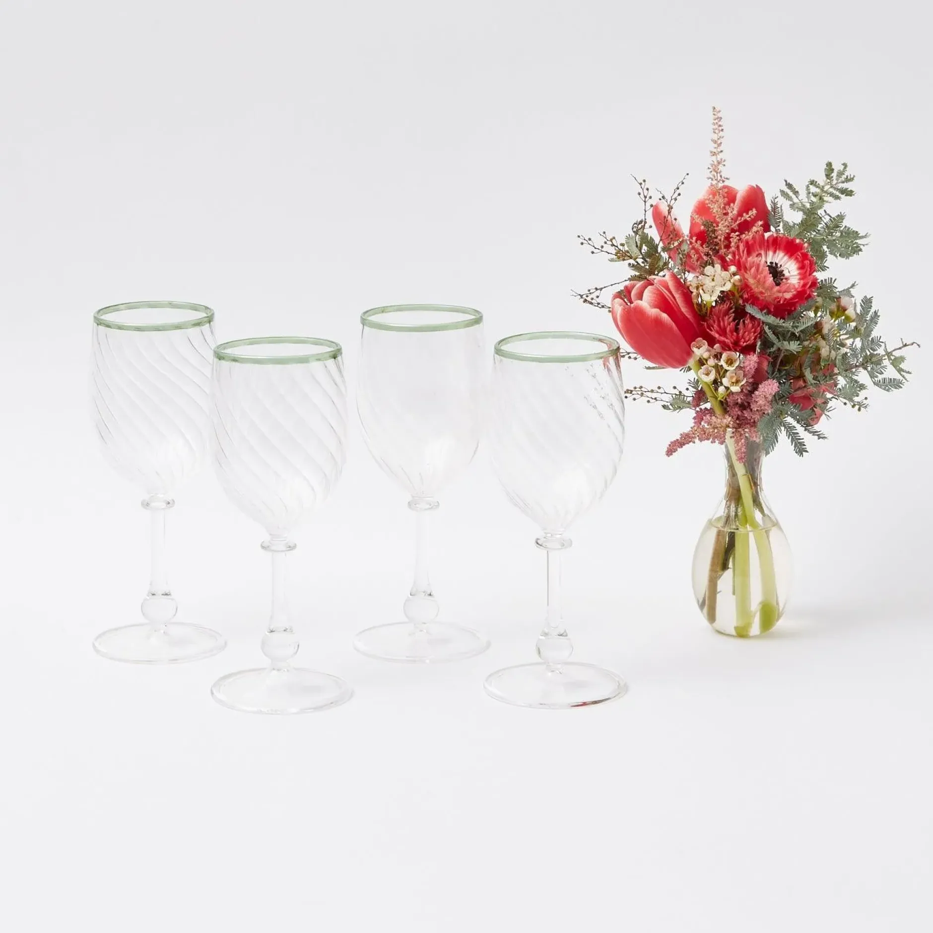 Hot Mrs. Alice Olive Rim Swirl Wine Glasses (Set Of 4)