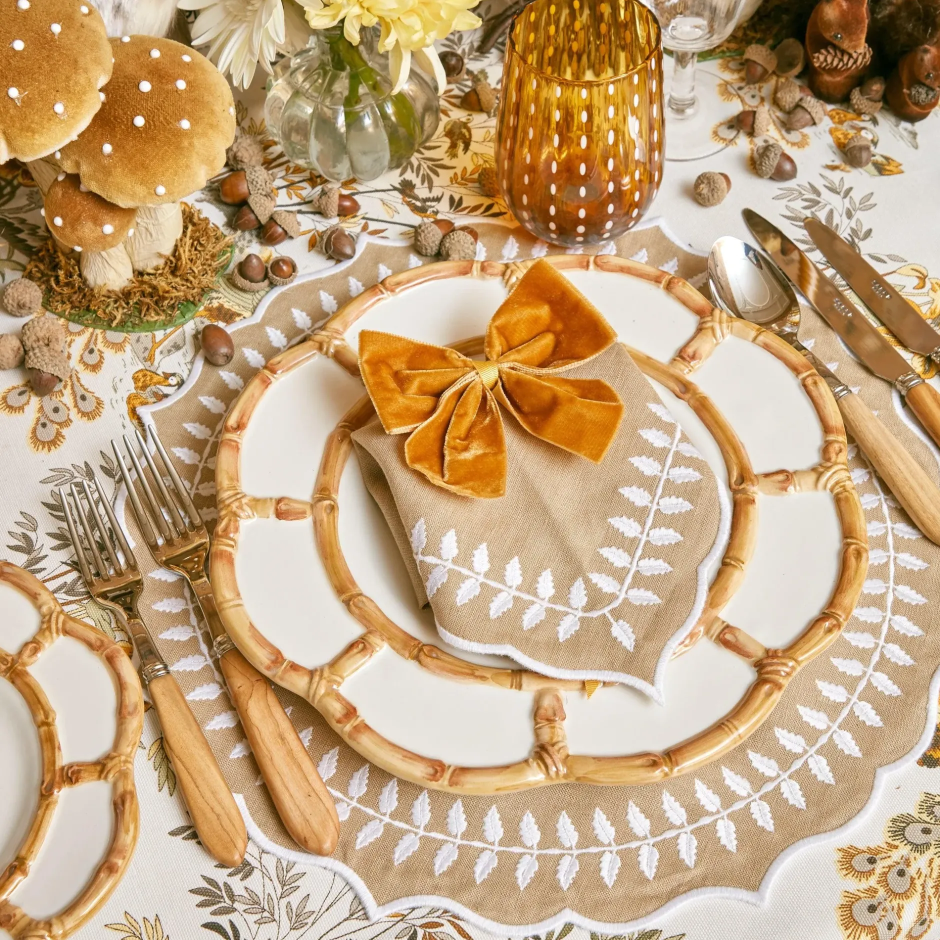 Clearance Mrs. Alice Petal Bamboo Ceramic Dinner Plate (Set Of 4)