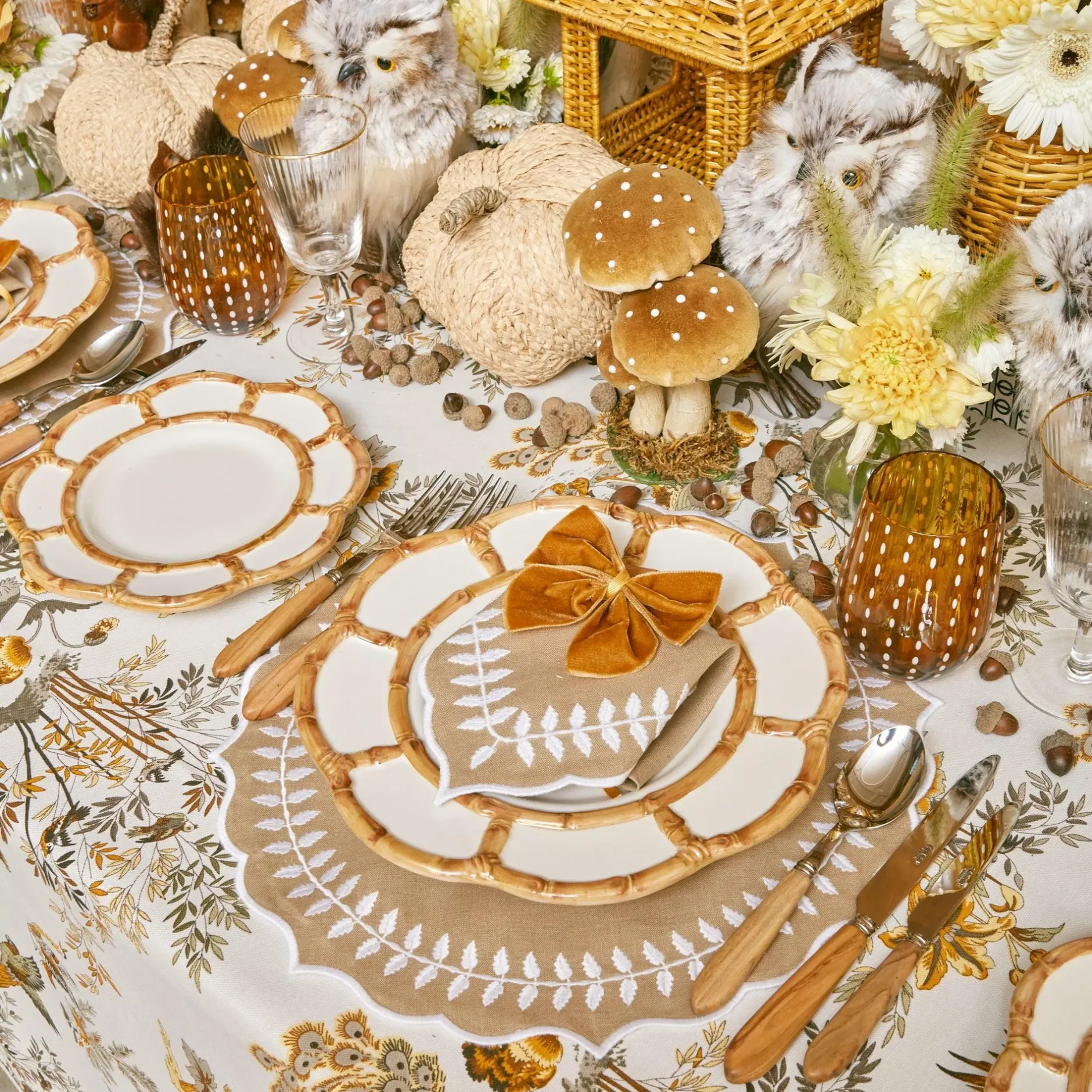 Sale Mrs. Alice Petal Bamboo Ceramic Starter Plate