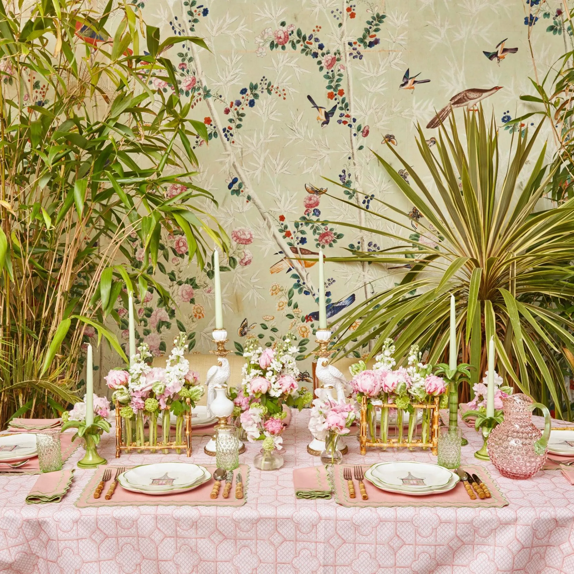 Outlet Mrs. Alice Pink & Green Pagoda Dinner Plate
