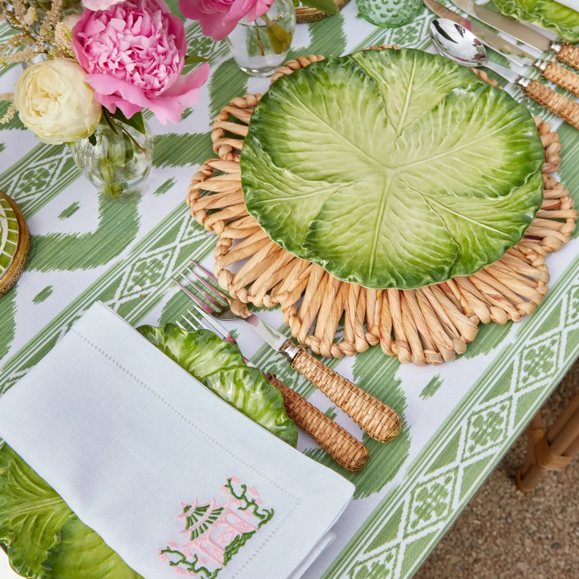 Clearance Mrs. Alice Pink & Green Pagoda Napkins (Set Of 4)