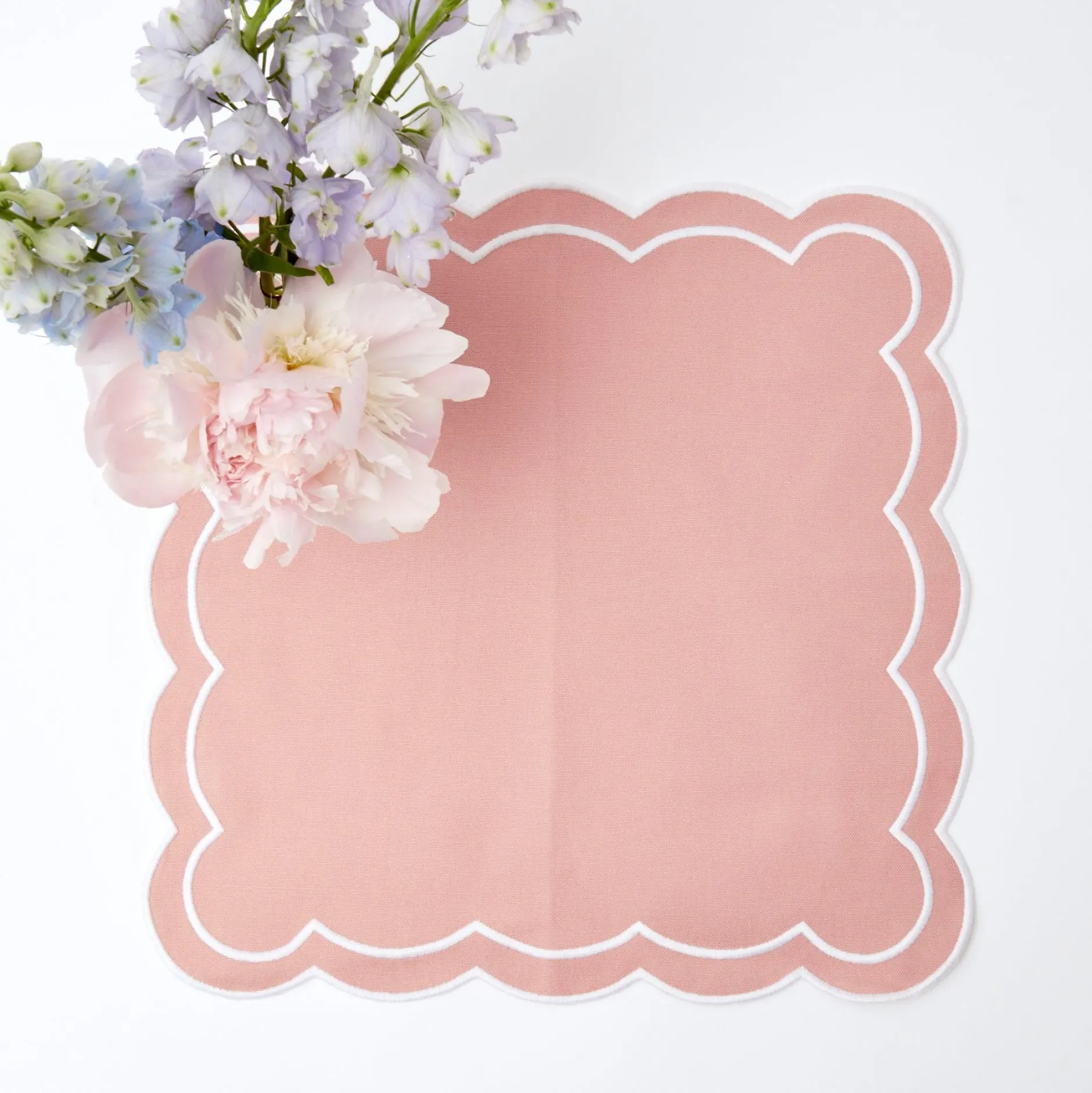 Best Mrs. Alice Pink Applique Napkins (Set Of 4)