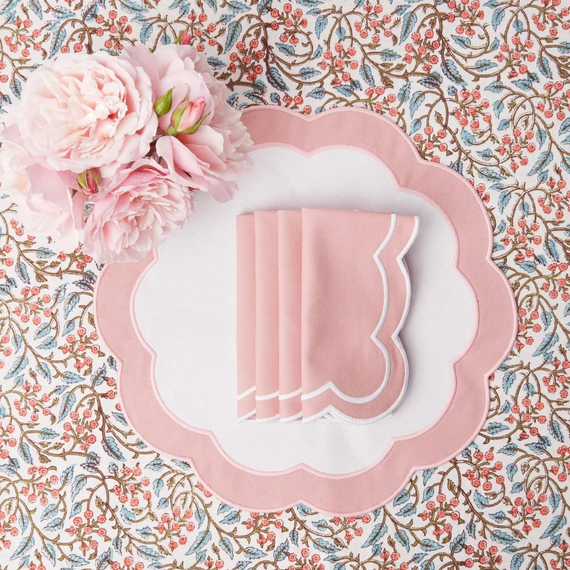 Clearance Mrs. Alice Pink Applique Placemats (Set Of 4)