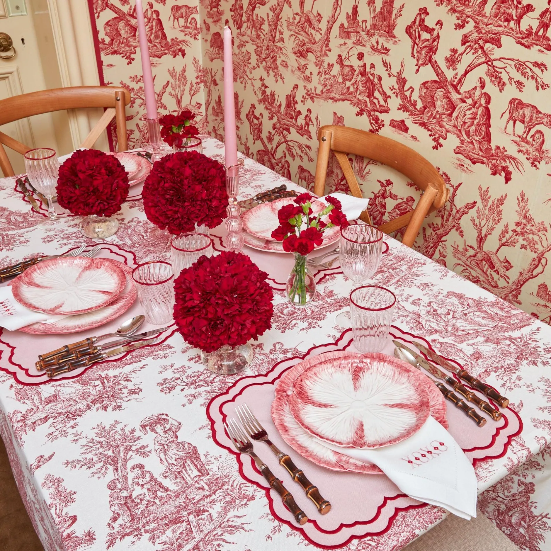 Outlet Mrs. Alice Pink Capri Lettuce Dinner Plate