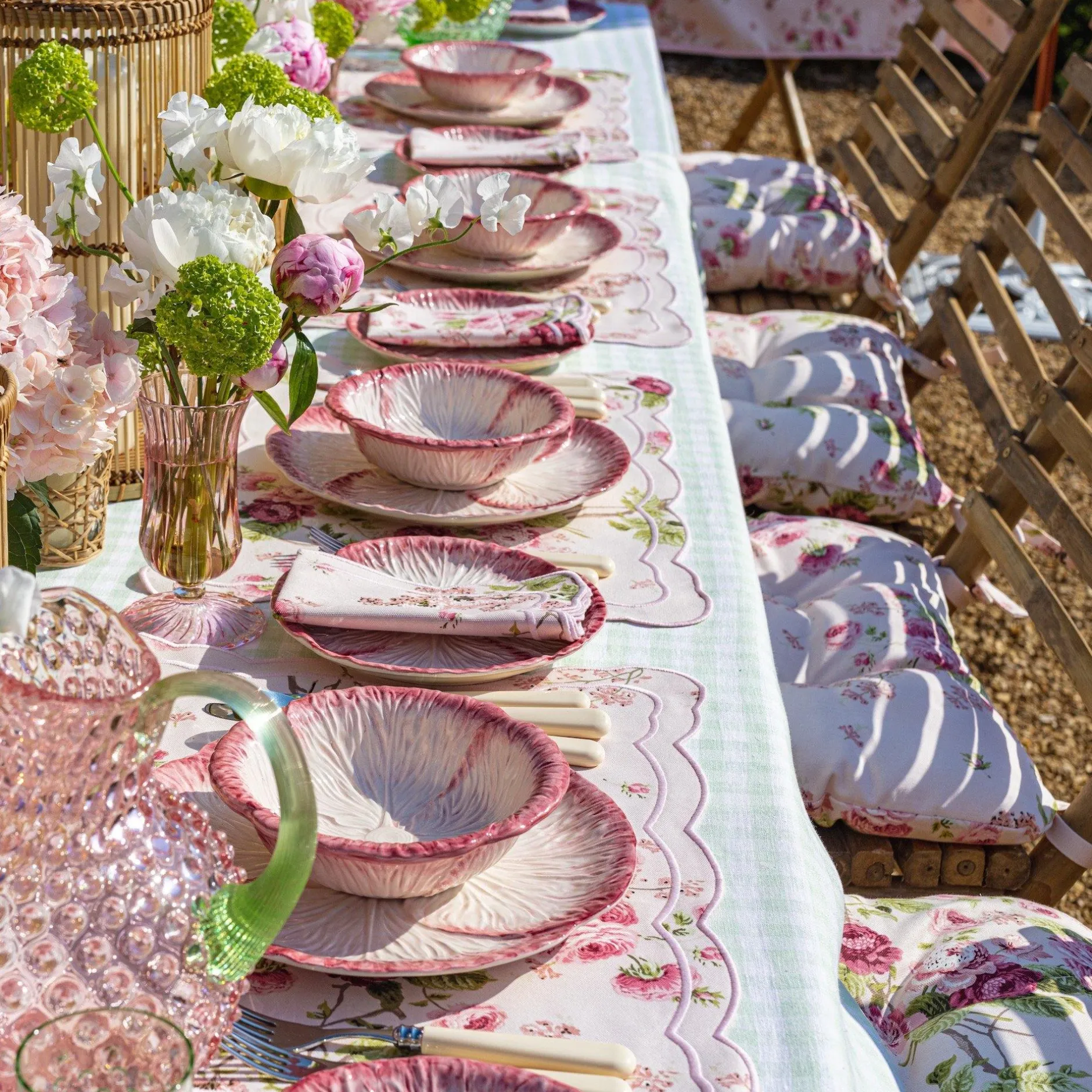 Outlet Mrs. Alice Pink Capri Lettuce Dinner Plate