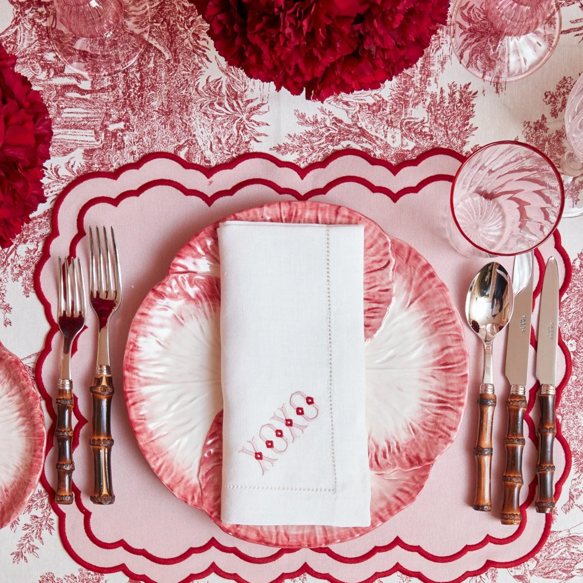 Outlet Mrs. Alice Pink Capri Lettuce Dinner Plate