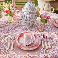 Outlet Mrs. Alice Pink Capri Lettuce Starter Plate