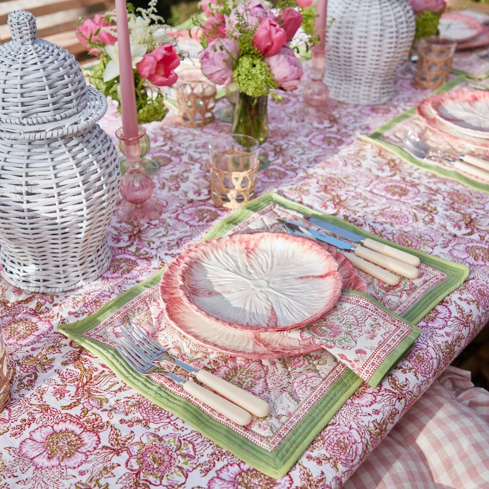 Clearance Mrs. Alice Pink Capri Lettuce Starter Plate (Set Of 4)