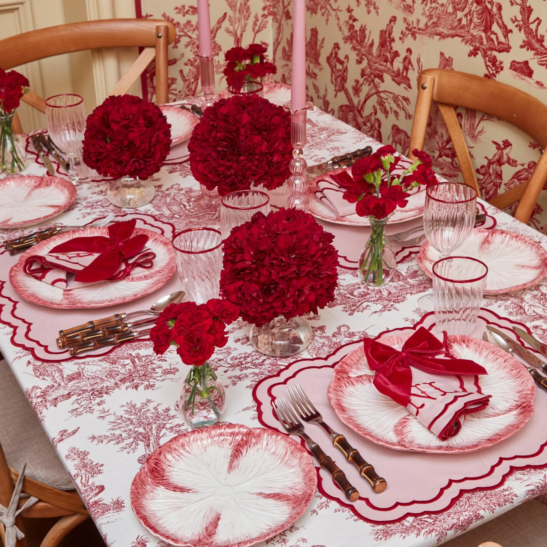 Online Mrs. Alice Pink Capri Lettuce Starter Plate