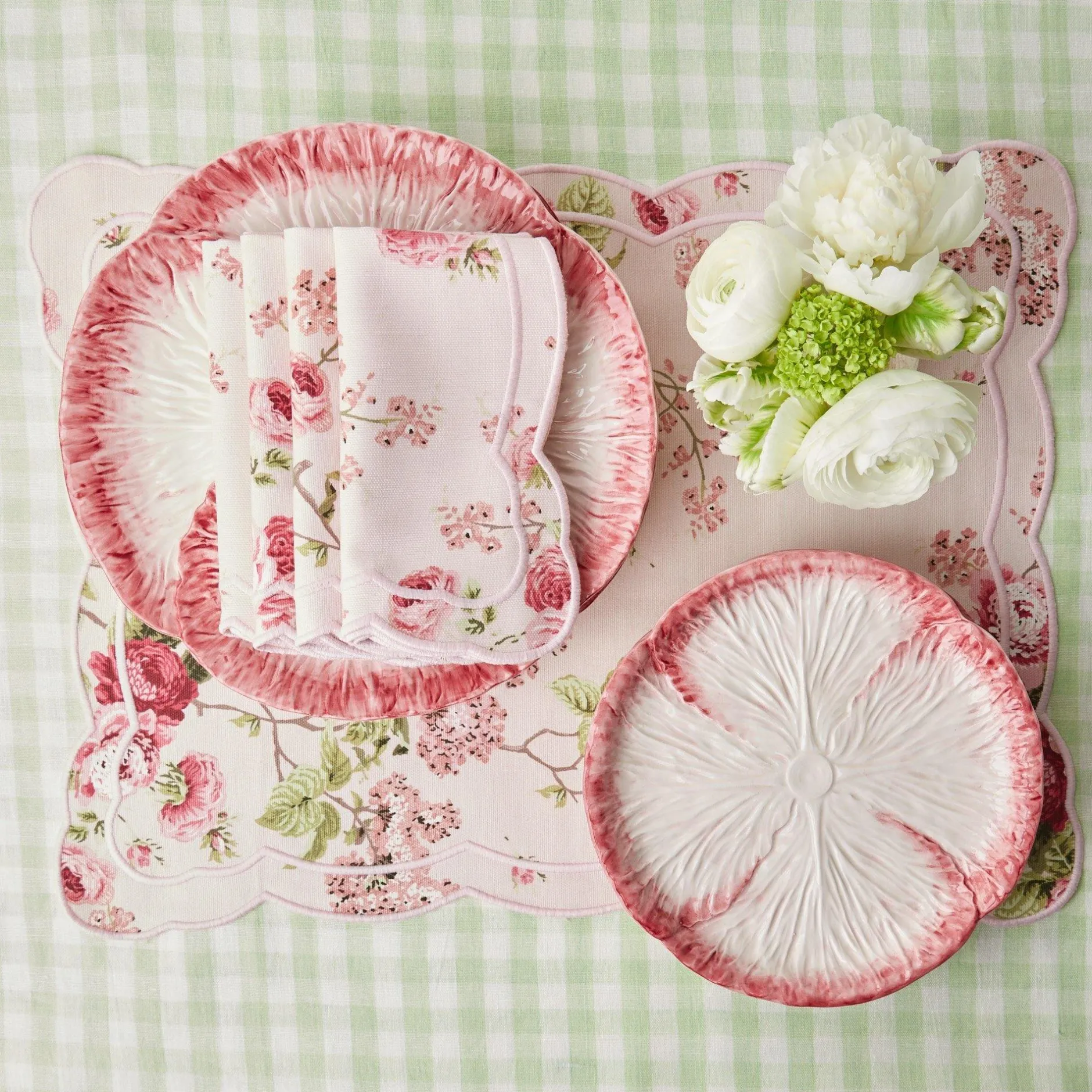 Online Mrs. Alice Pink Capri Lettuce Starter Plate