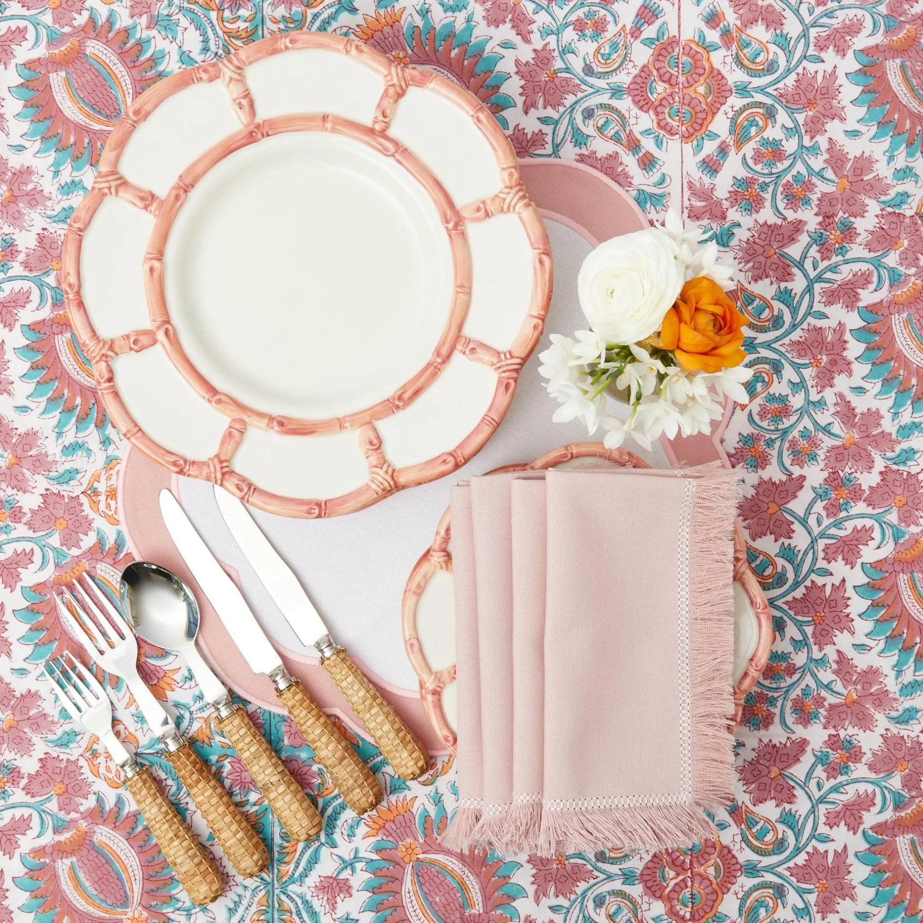 Discount Mrs. Alice Pink Petal Bamboo Dinner Plate