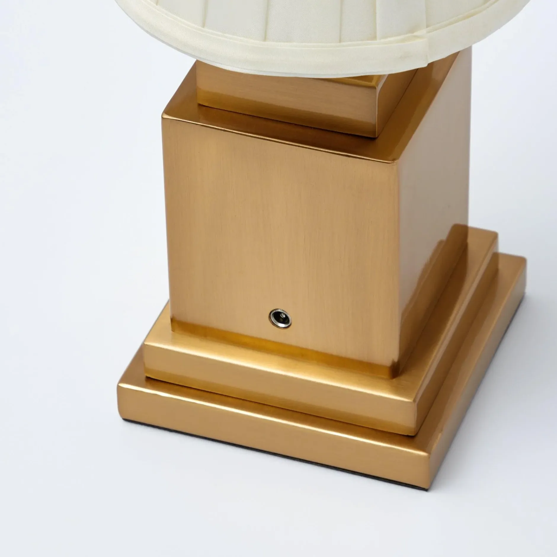 Hot Mrs. Alice Rechargeable Table Lamp & Shade