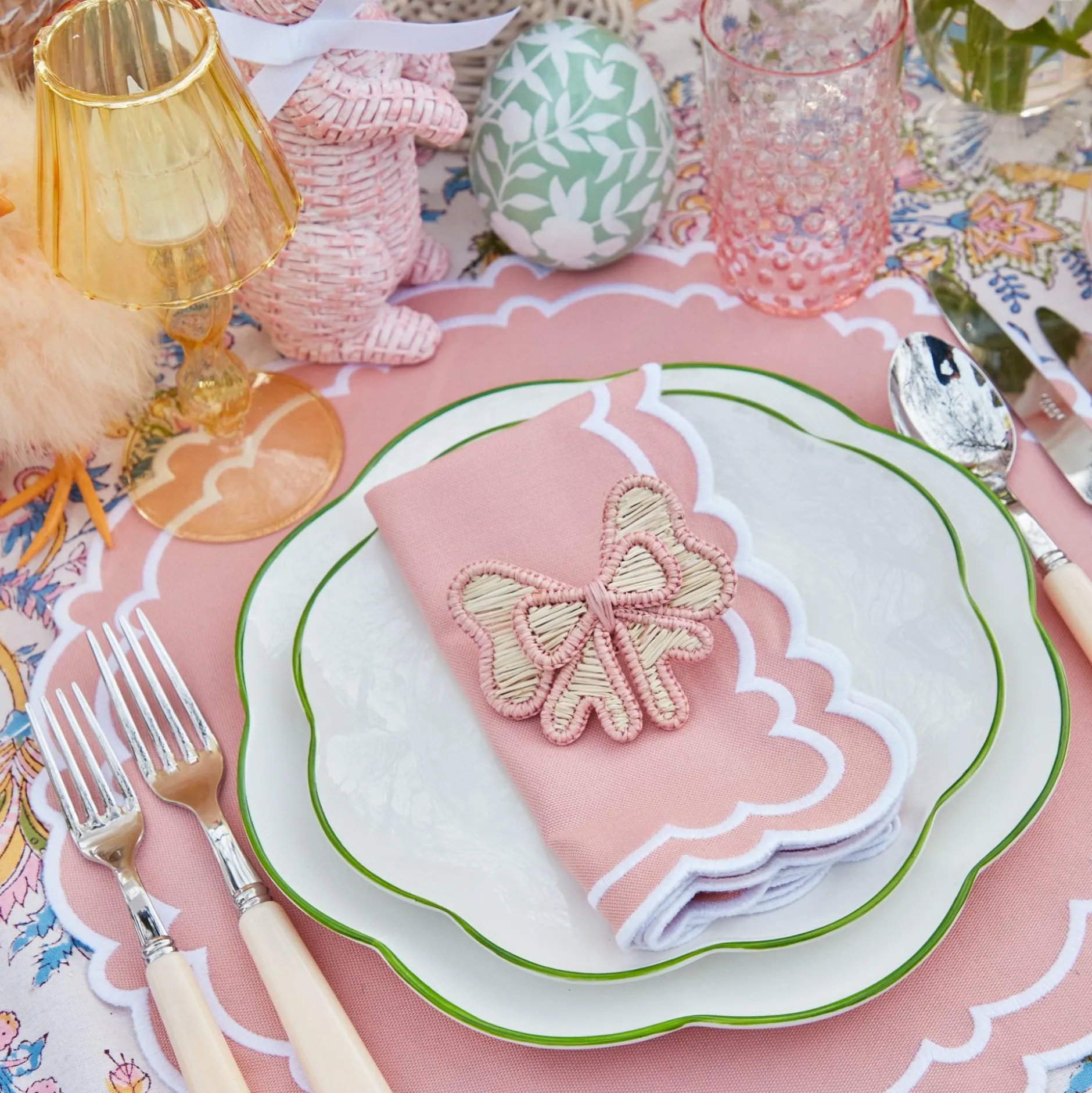 New Mrs. Alice Scalloped Easter Starter Plate